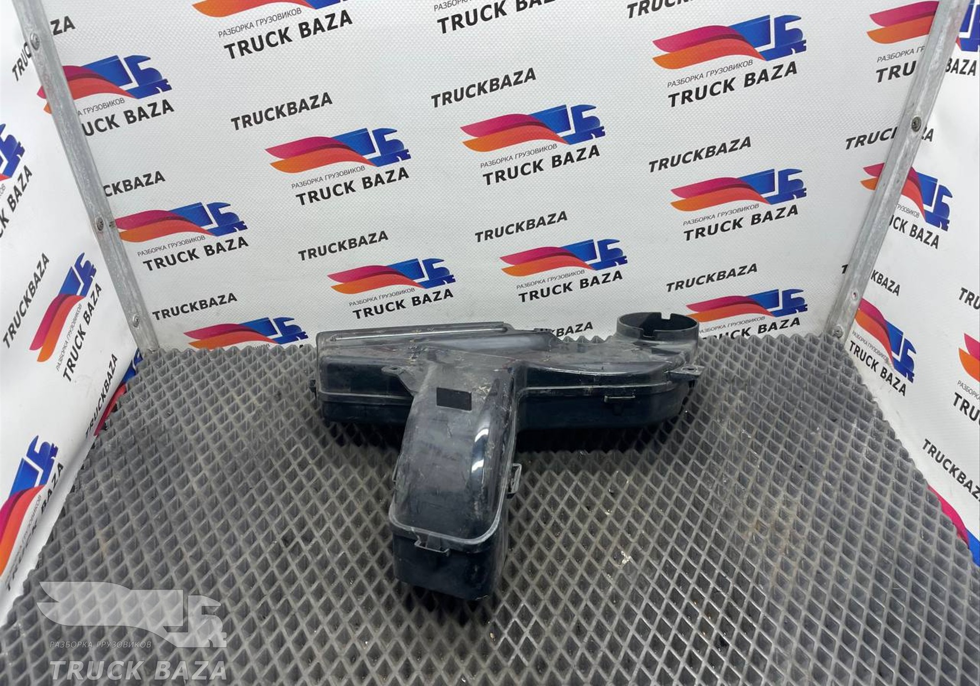 A9418300444 Воздуховод отопителя для Mercedes-Benz SK II (с 1993)