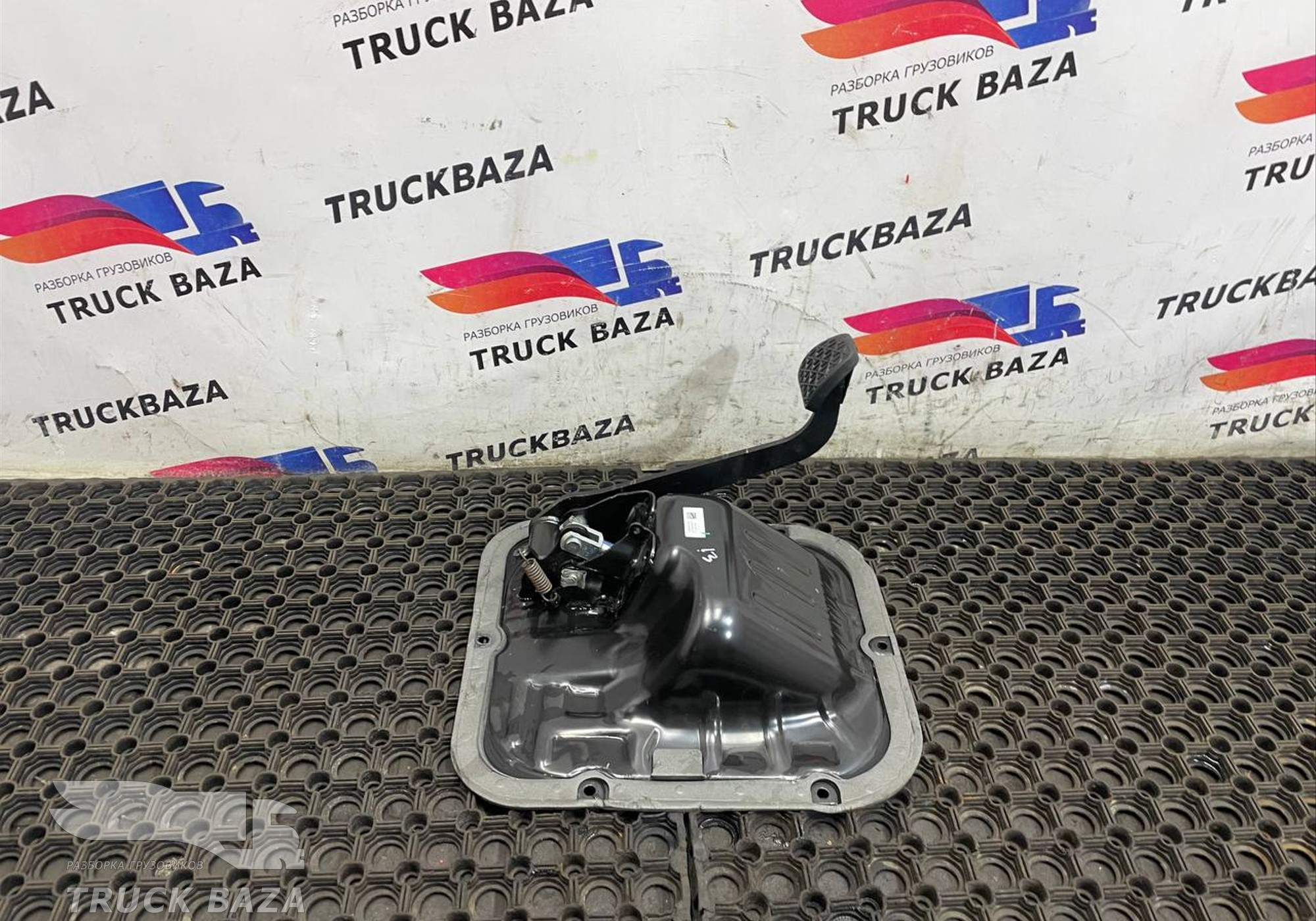 9602941401 Площадка педали сцепления для Mercedes-Benz Actros New Actros MP4 (с 2011)