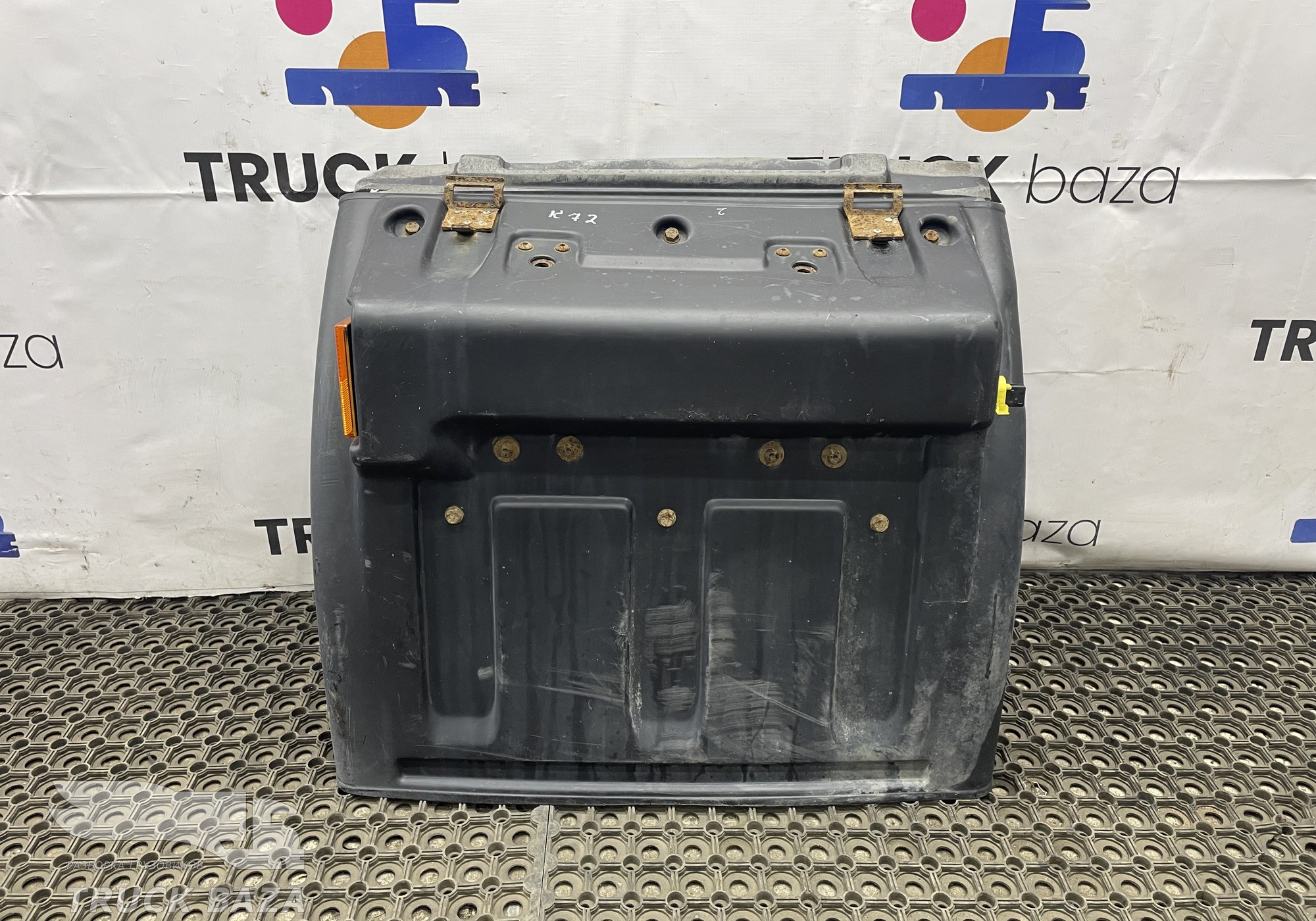 54901840400625 Крыло заднее правое передняя часть для КАМАЗ 54901