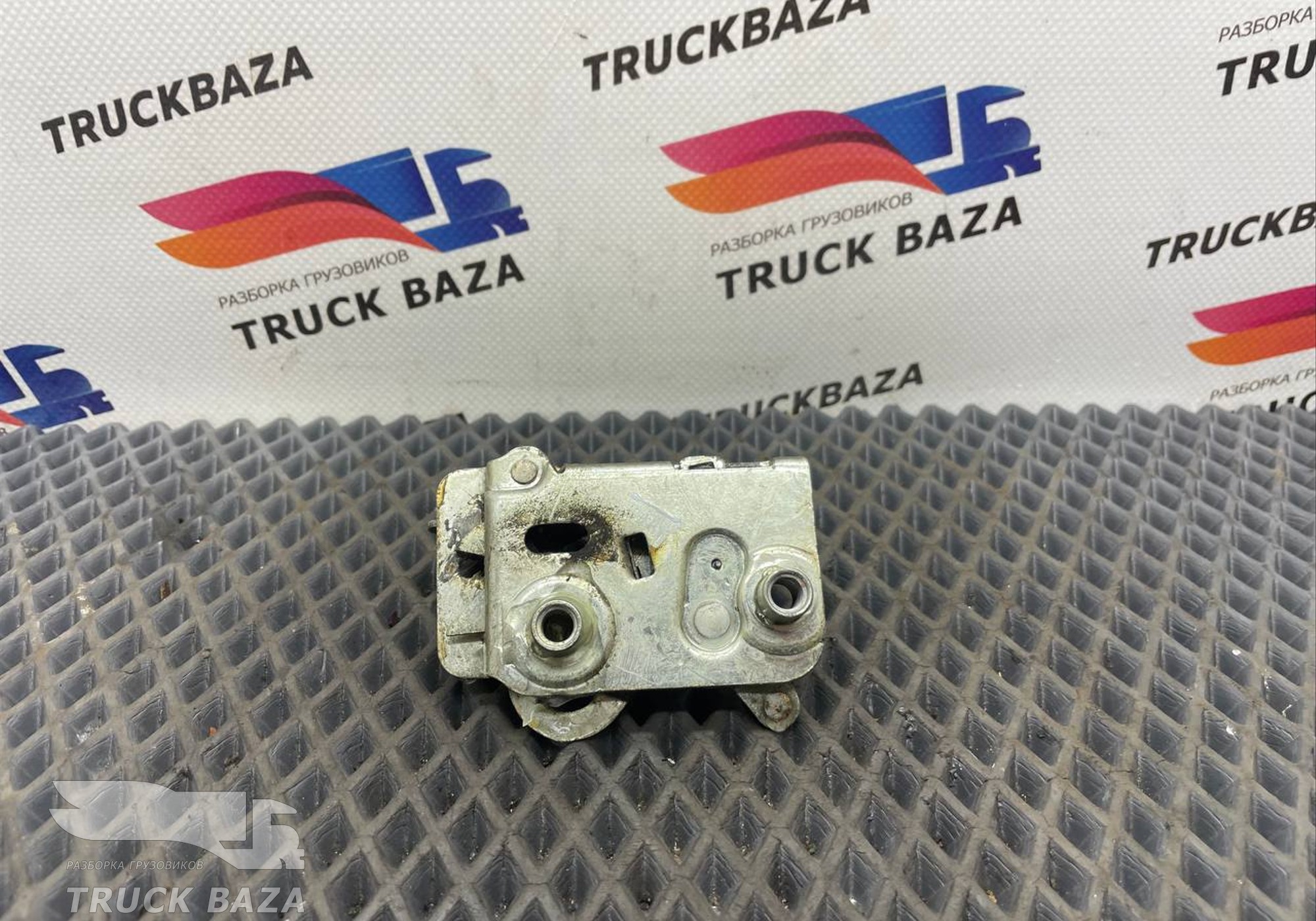 1296591 Замок двери внутренний правый для Daf XF105 (с 2005)