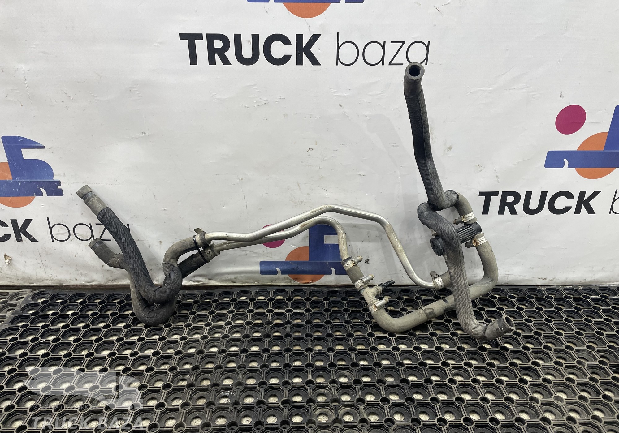 81619600811 Трубки отопителя для Man TGS II (с 2012)