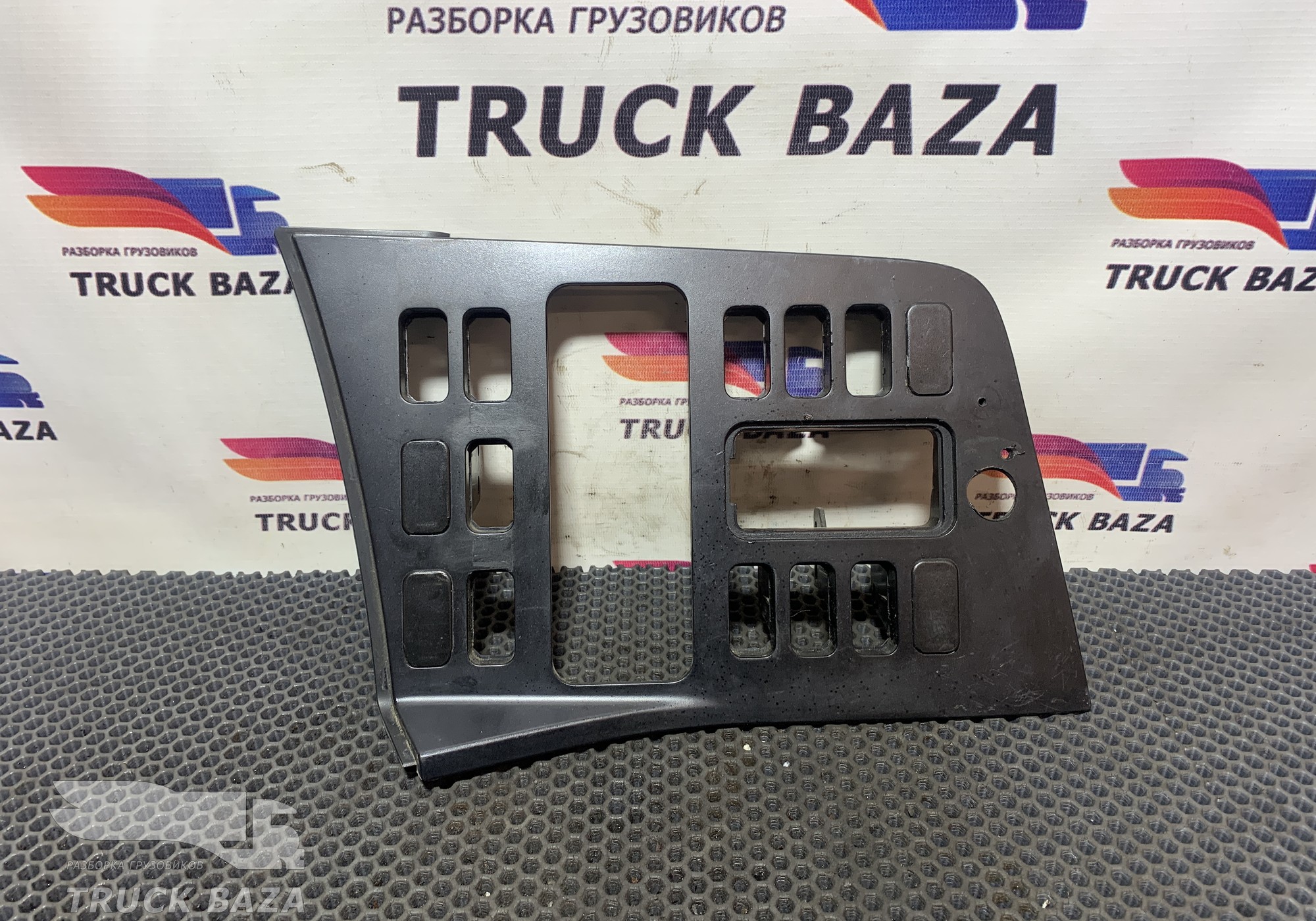 A9406802107 Рамка кнопок для Mercedes-Benz Axor I (с 2001 по 2004)