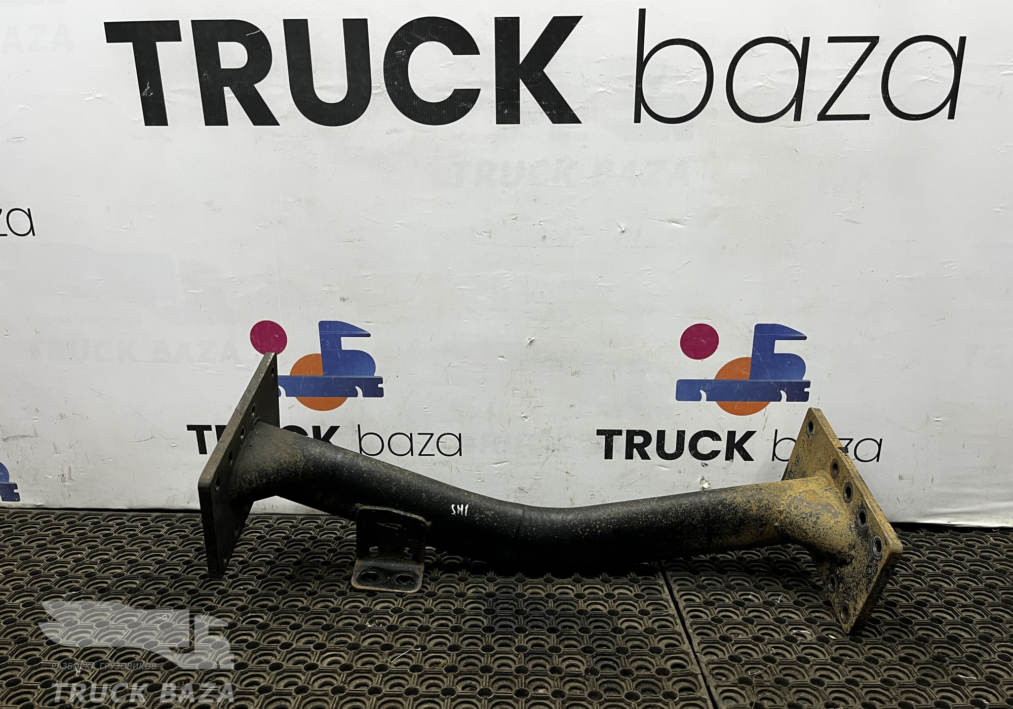 DZ95259510760 Траверса рамы поперечная для Shacman