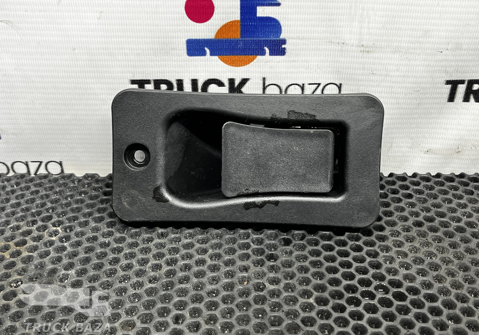 812W669126207 Ручка инструментального ящика для Sinotruk Howo T5G