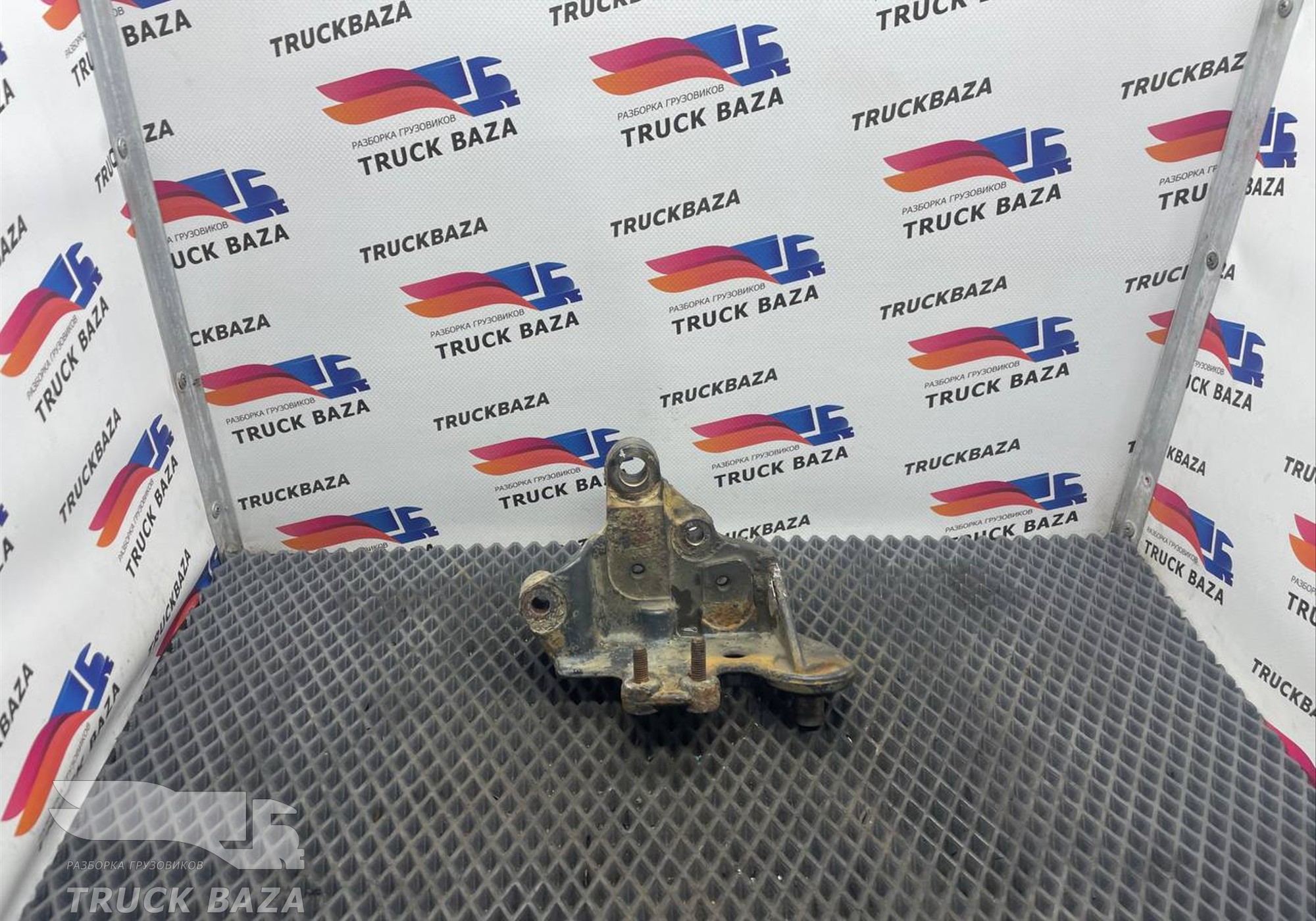 20560925 Кронштейн ролика-натяжителя для Renault Premium II (с 2005 по 2013)