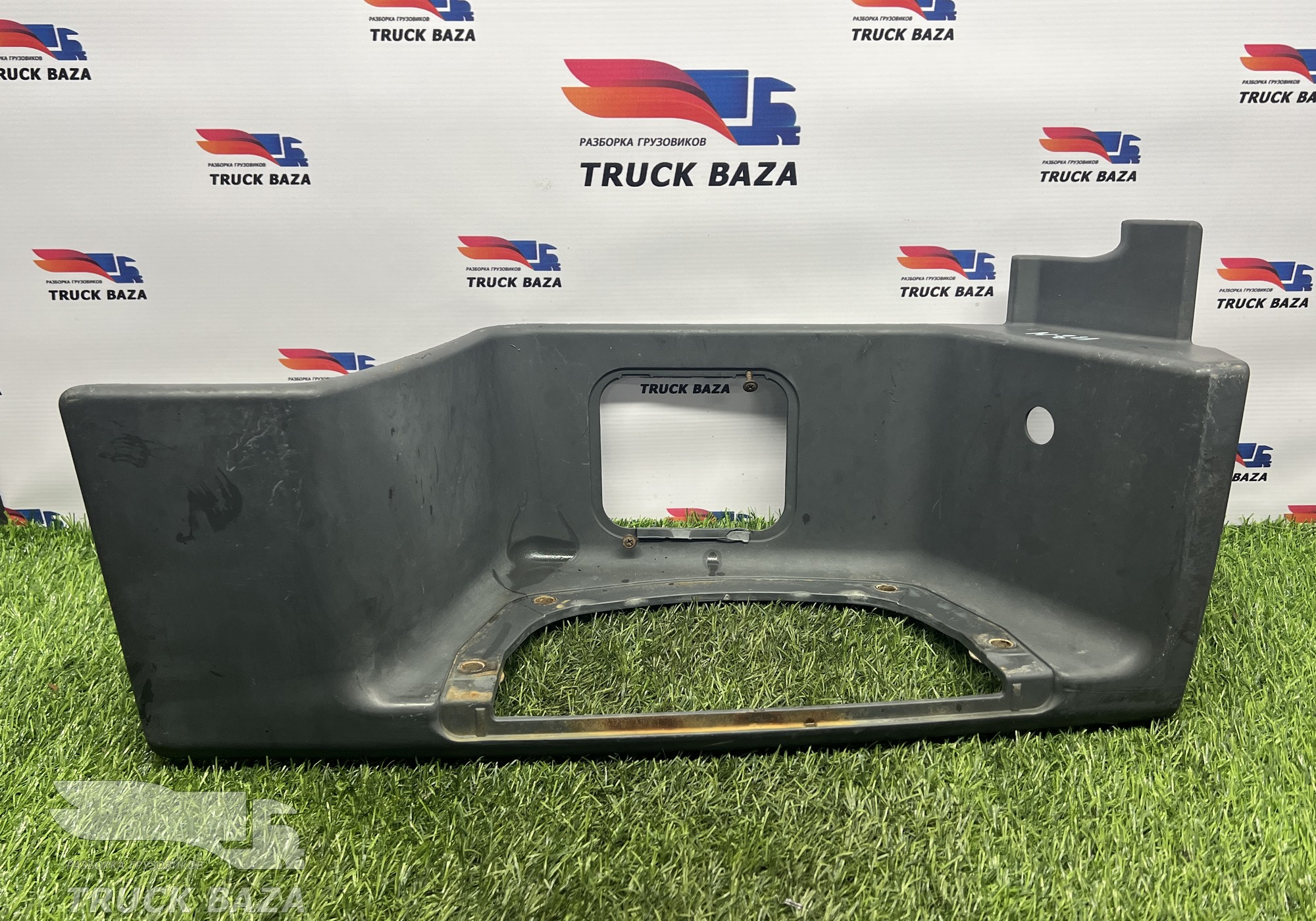 81615100644 Корпус подножки правой для Man TGS I (с 2007)