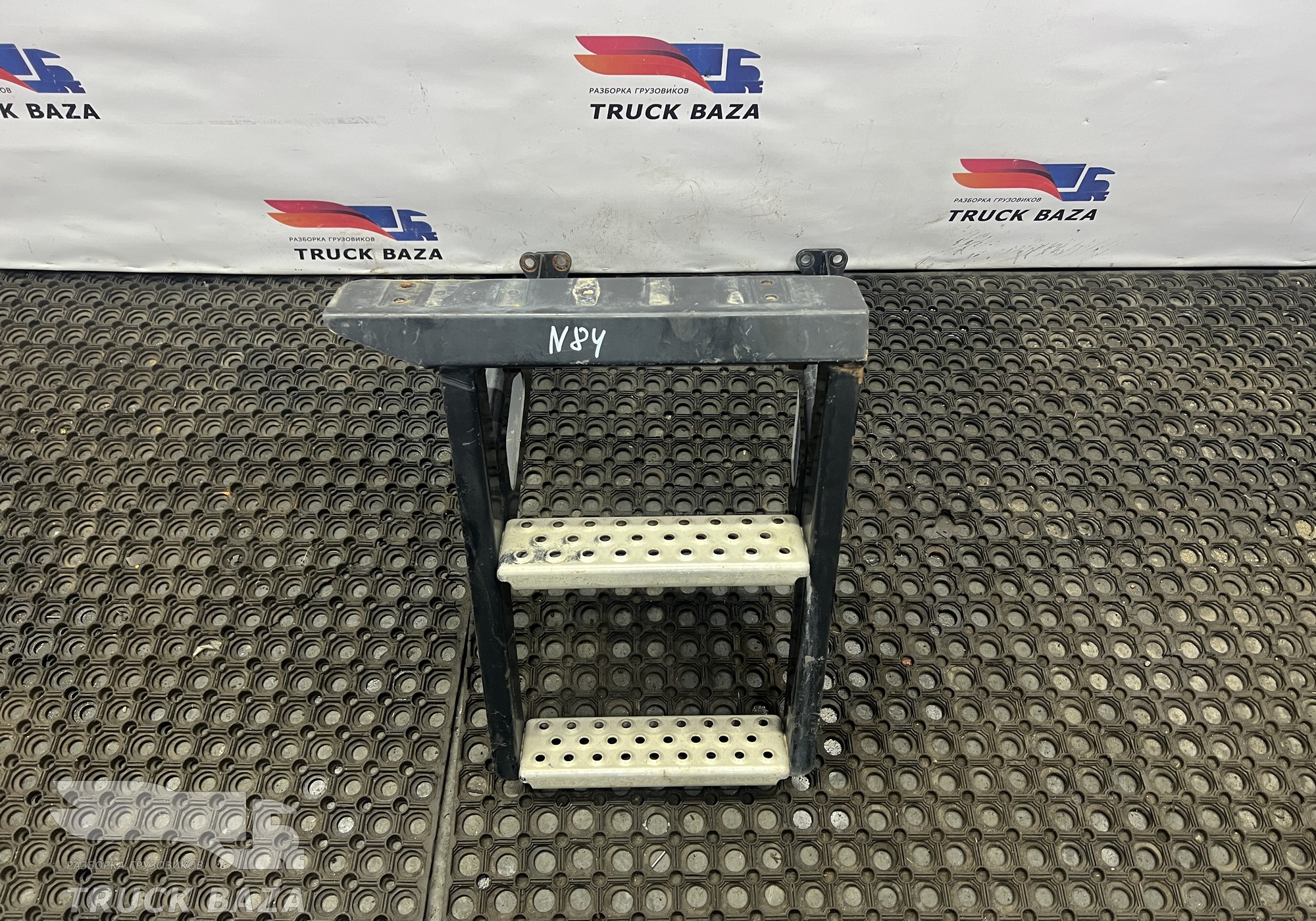 81429025389 Лестница за кабину для Man TGS I (с 2007)