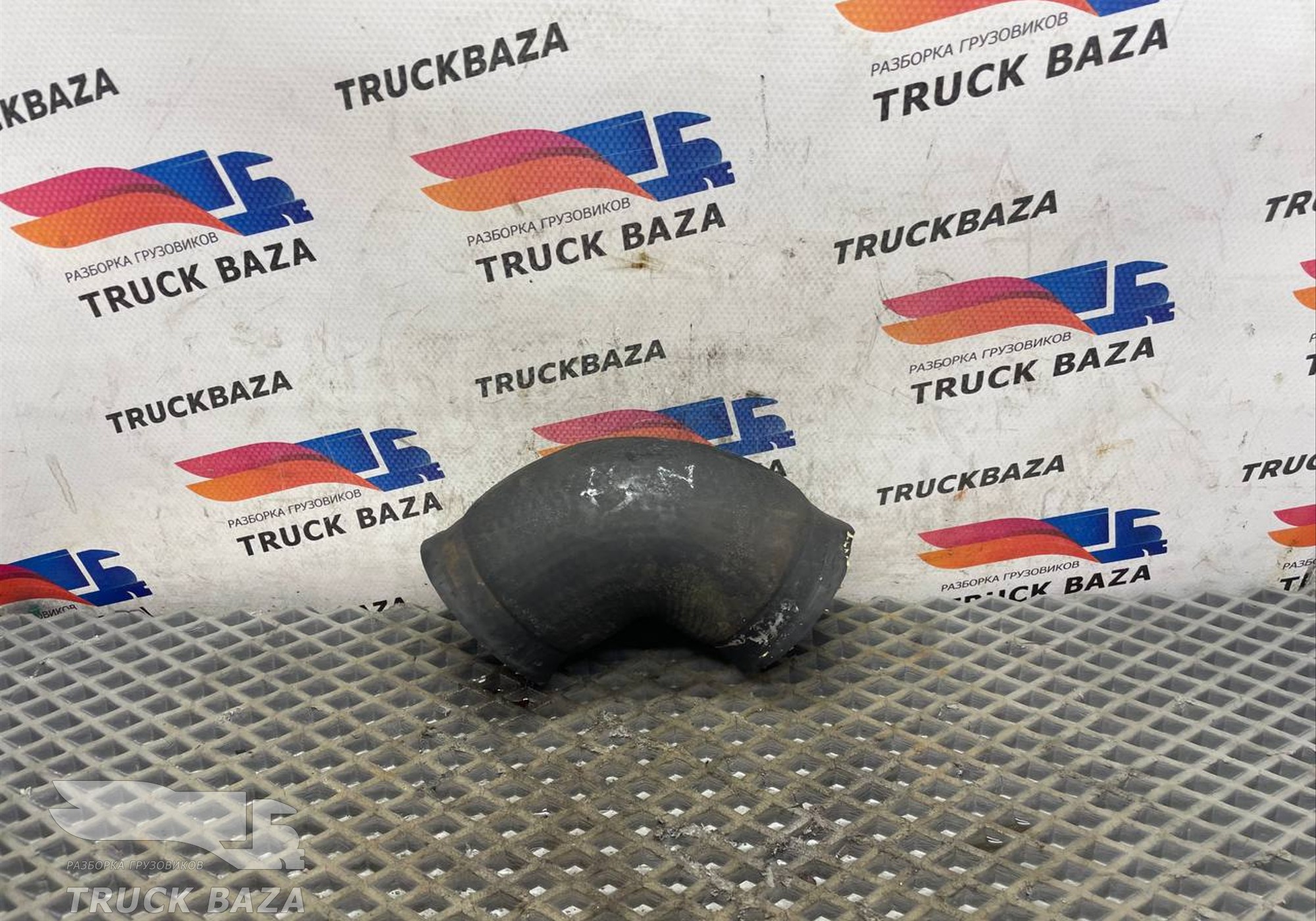 81963050095 Патрубок ретардера КПП для Man TGA (с 2000 по 2007)