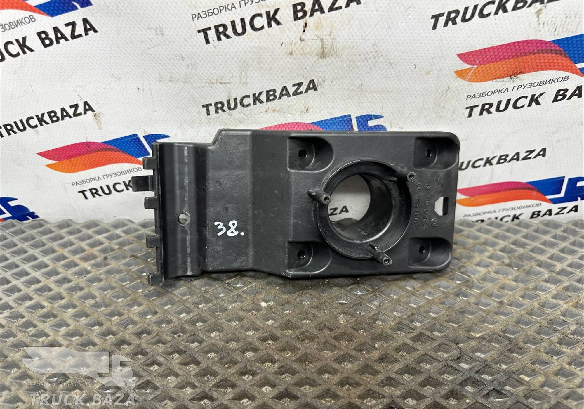 212831622 Кронштейн зеркала для Volvo FH 4 (с 2012)