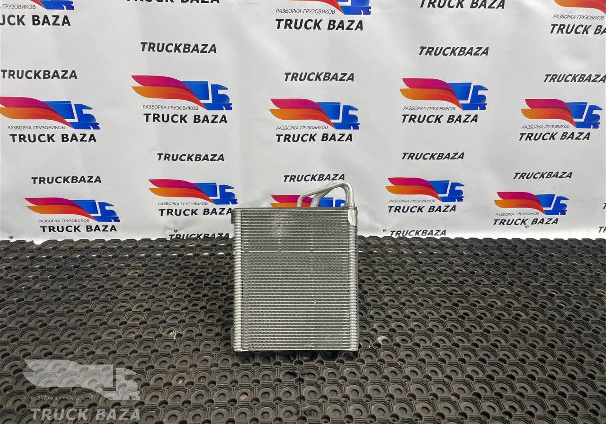 A0028304358 Радиатор кондиционера салона для Mercedes-Benz Actros New Actros MP4 (с 2011)