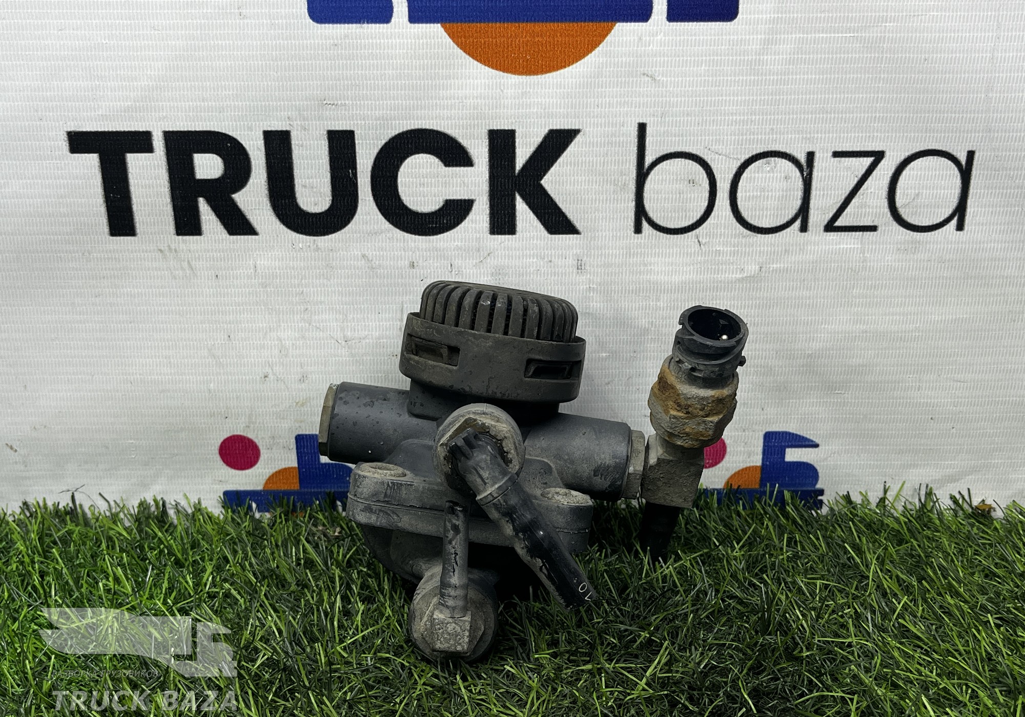 A0044296344 Клапан ускорительный для Daf CF II (с 2006 по 2013)