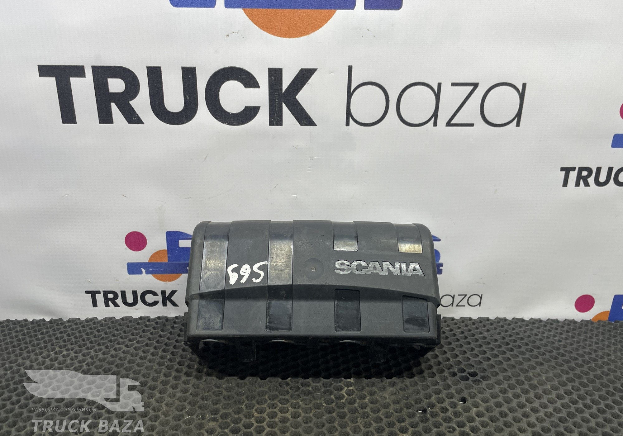 2271499 Крышка блока ABS для Scania 6-series P (с 2016)
