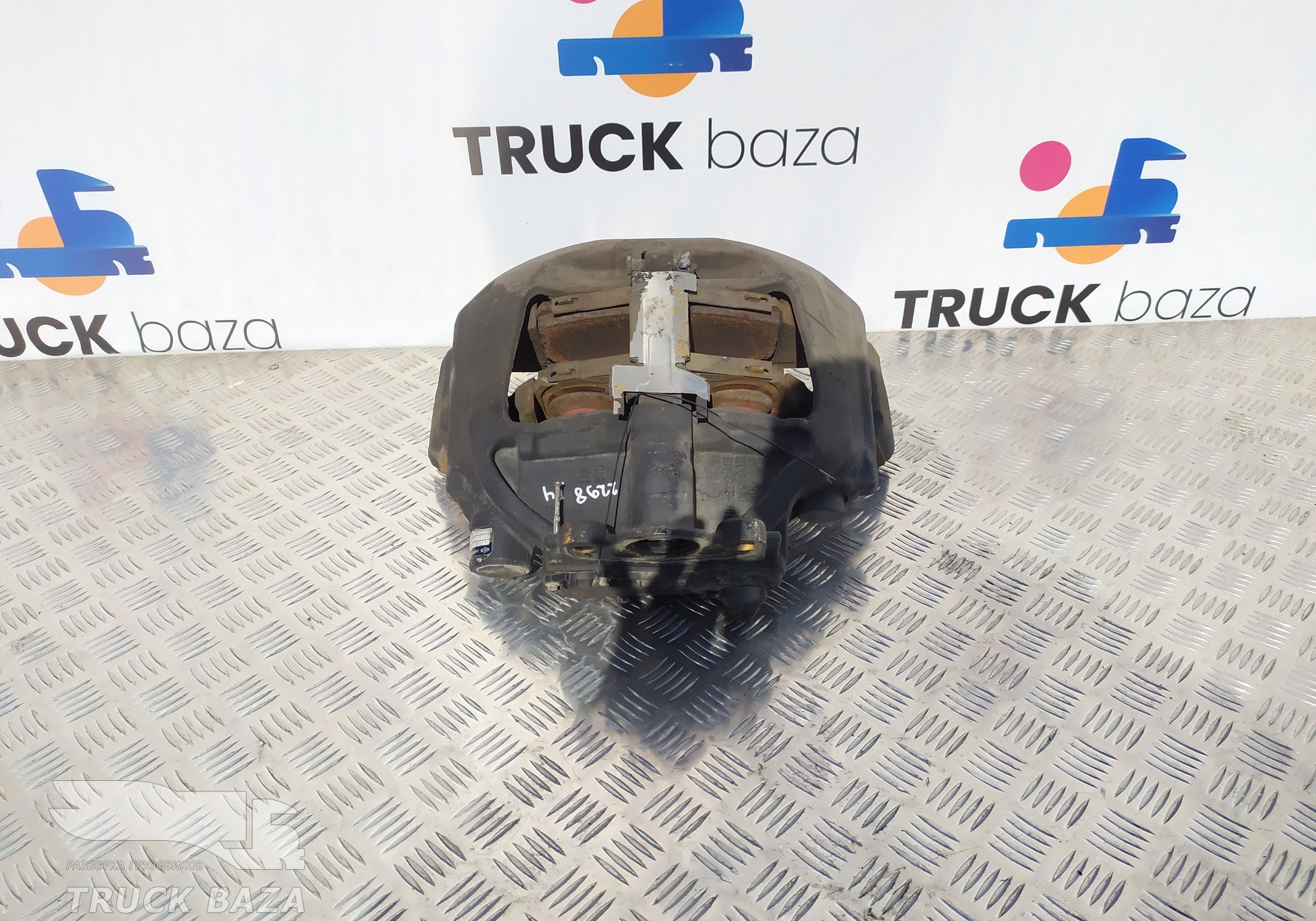 Суппорт задний левый для DongFeng GX DFH4180