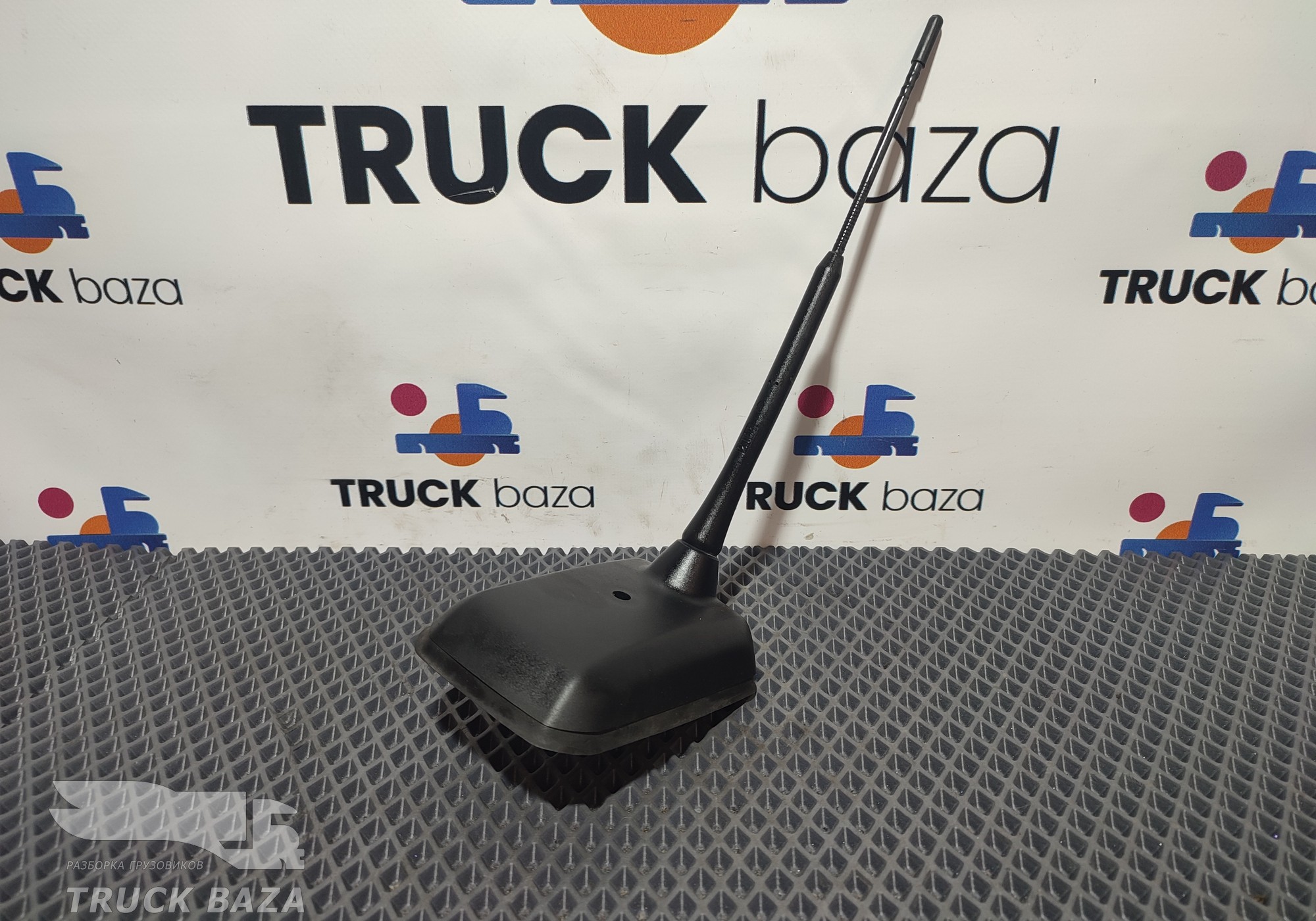 2714385 Антенна для Scania 6-series R (с 2016)