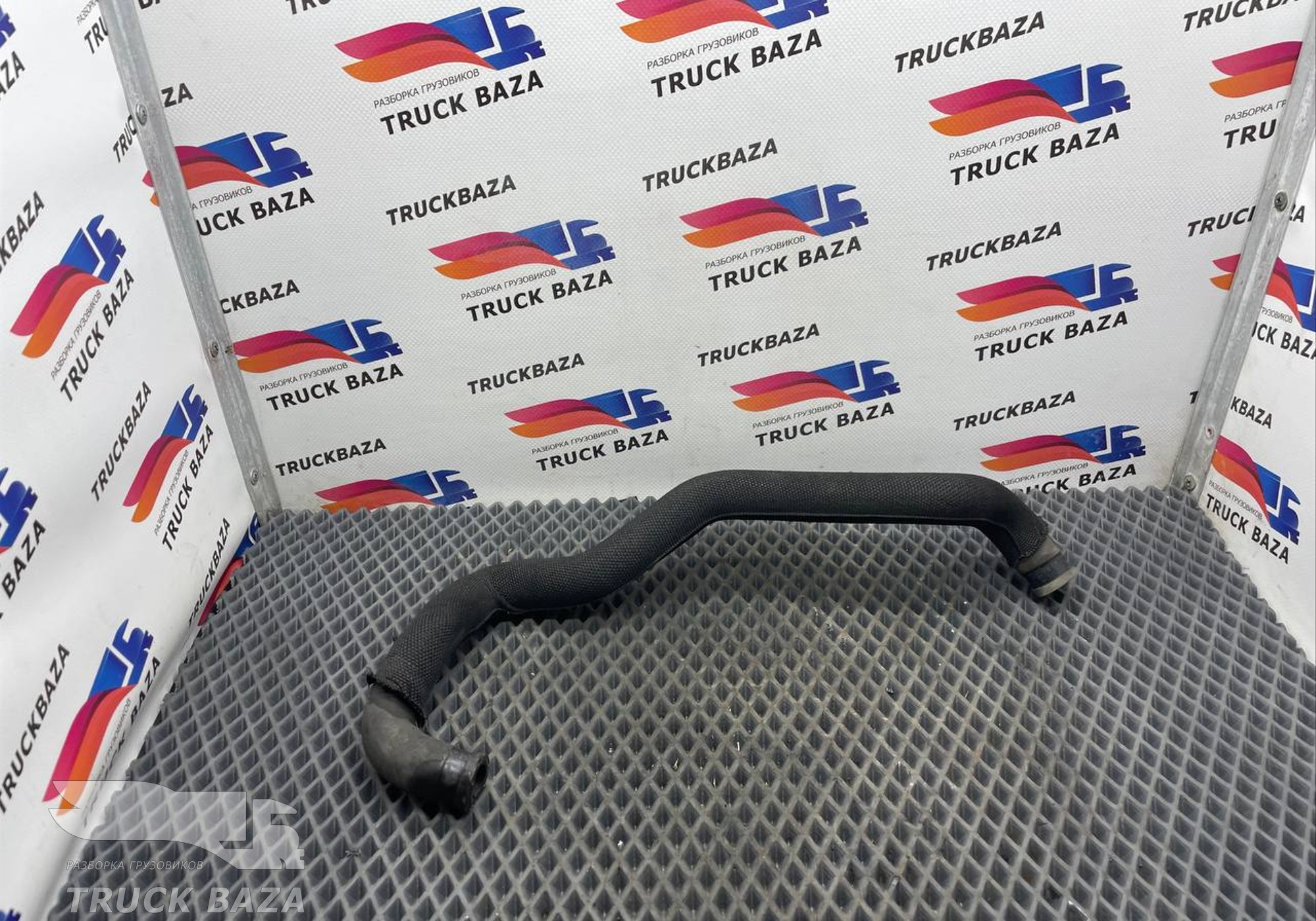 81963050360 Патрубок отопителя для Man TGX II (с 2012)