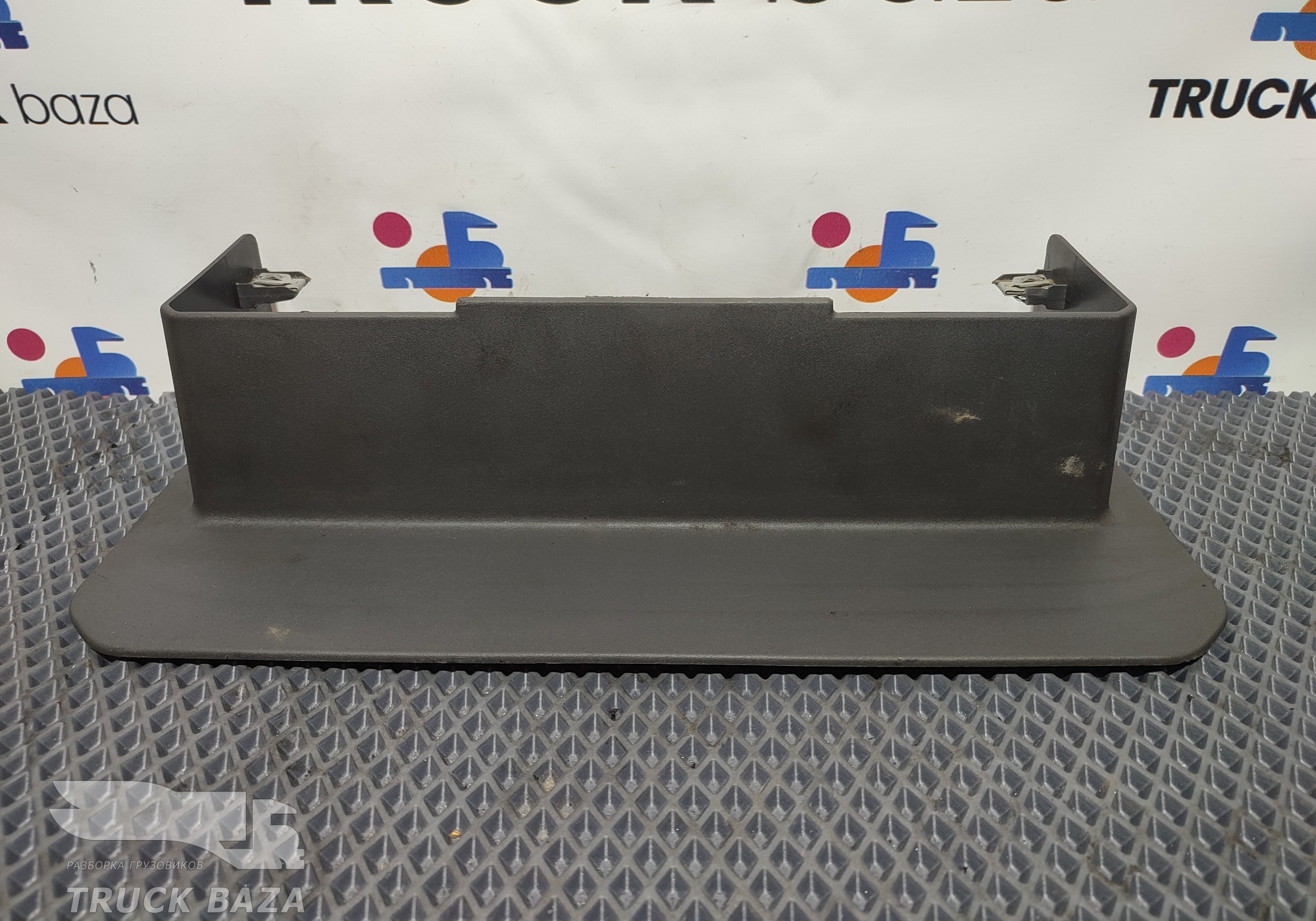 2292353 Крышка кронштейна сидений для Scania 6-series R (с 2016)