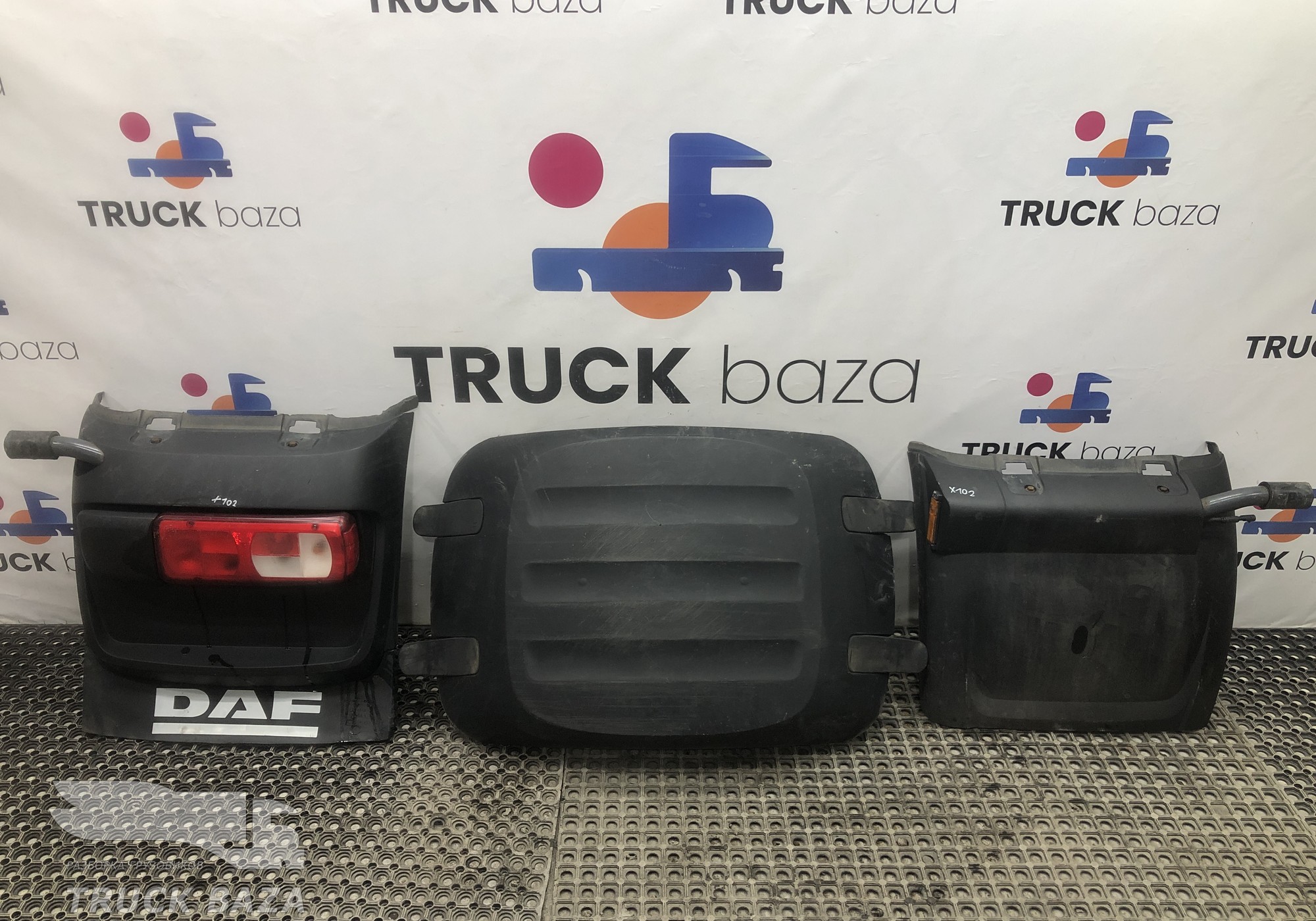 2120352 Крылья задние правые (комплект) для Daf XF105 (с 2005)