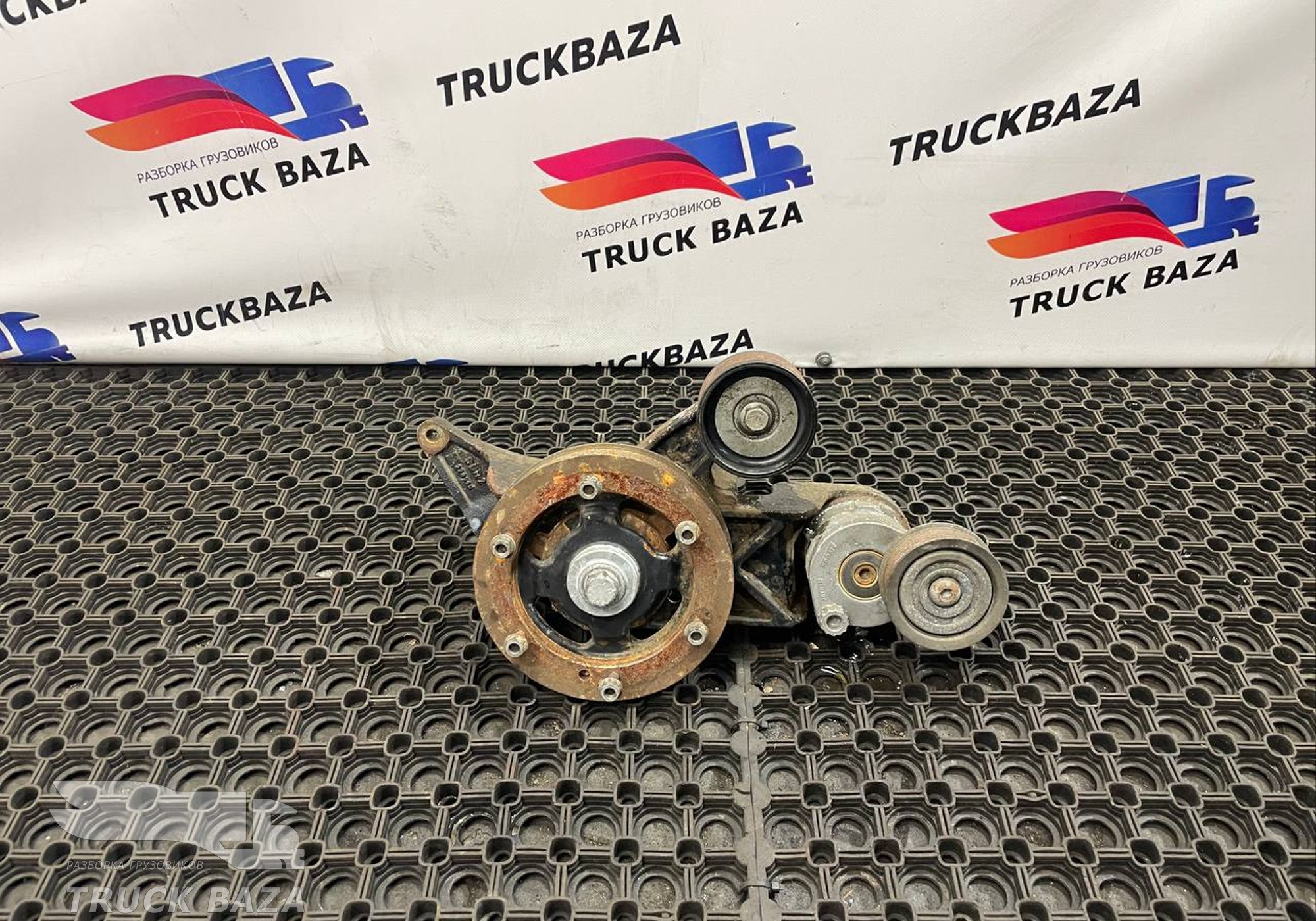 A4572000639 Кронштейн вискомуфты для Mercedes-Benz Axor III (с 2010)