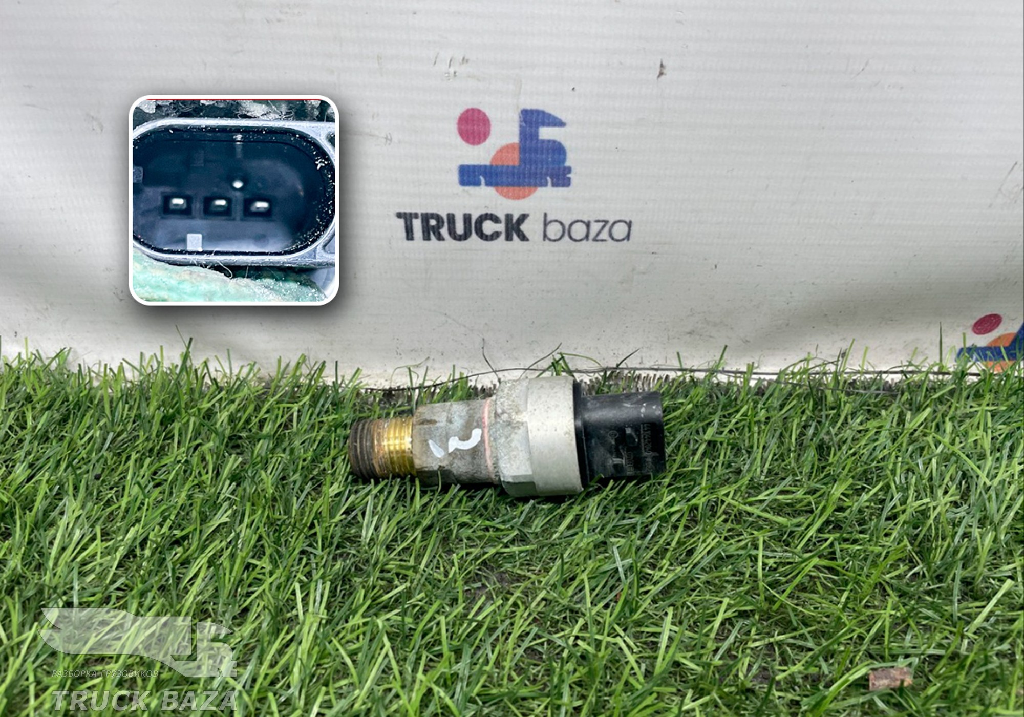 4410442040 Датчик давления