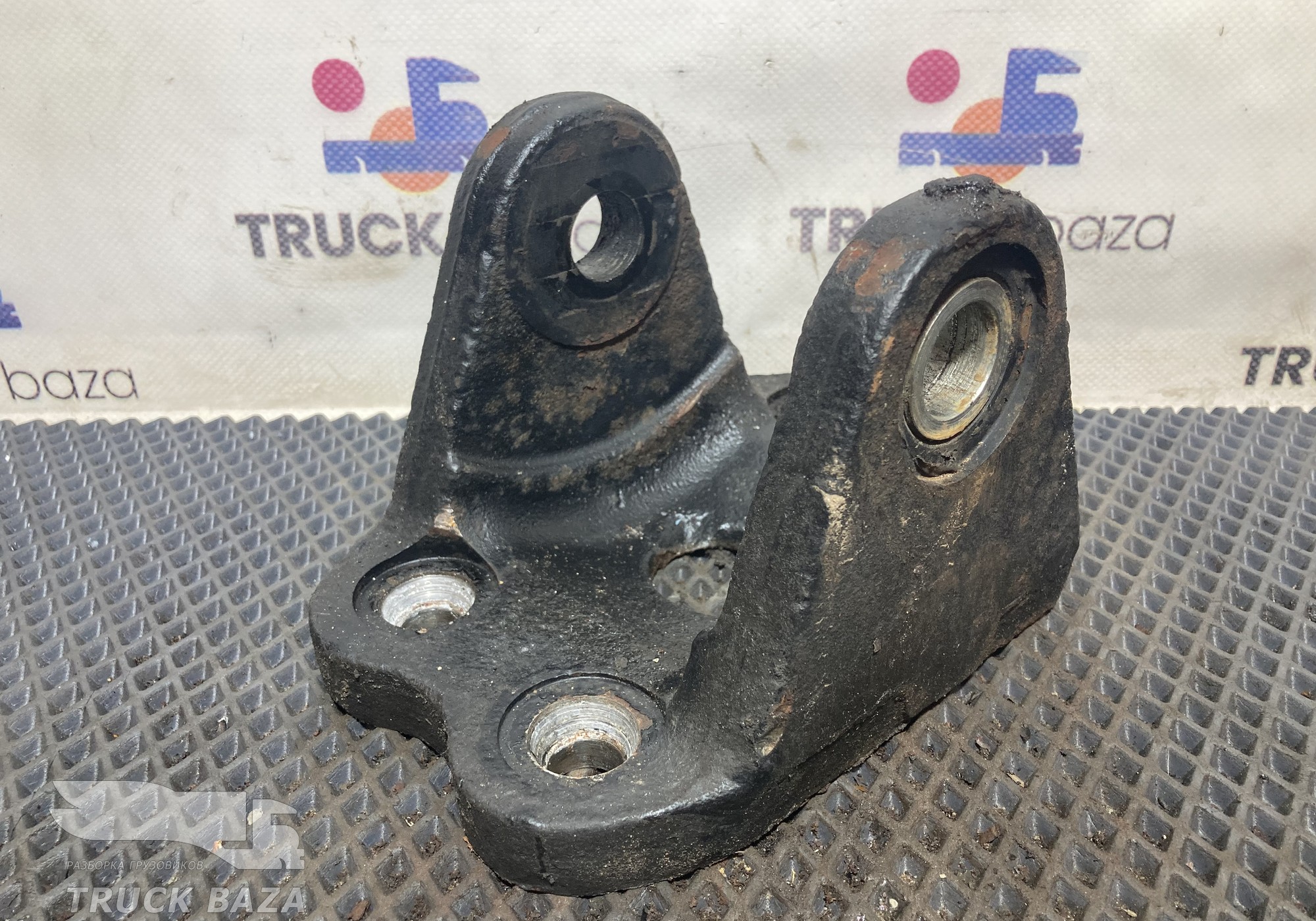 652052902444 Кронштейн рессоры передней для КАМАЗ 5490 (с 2013)