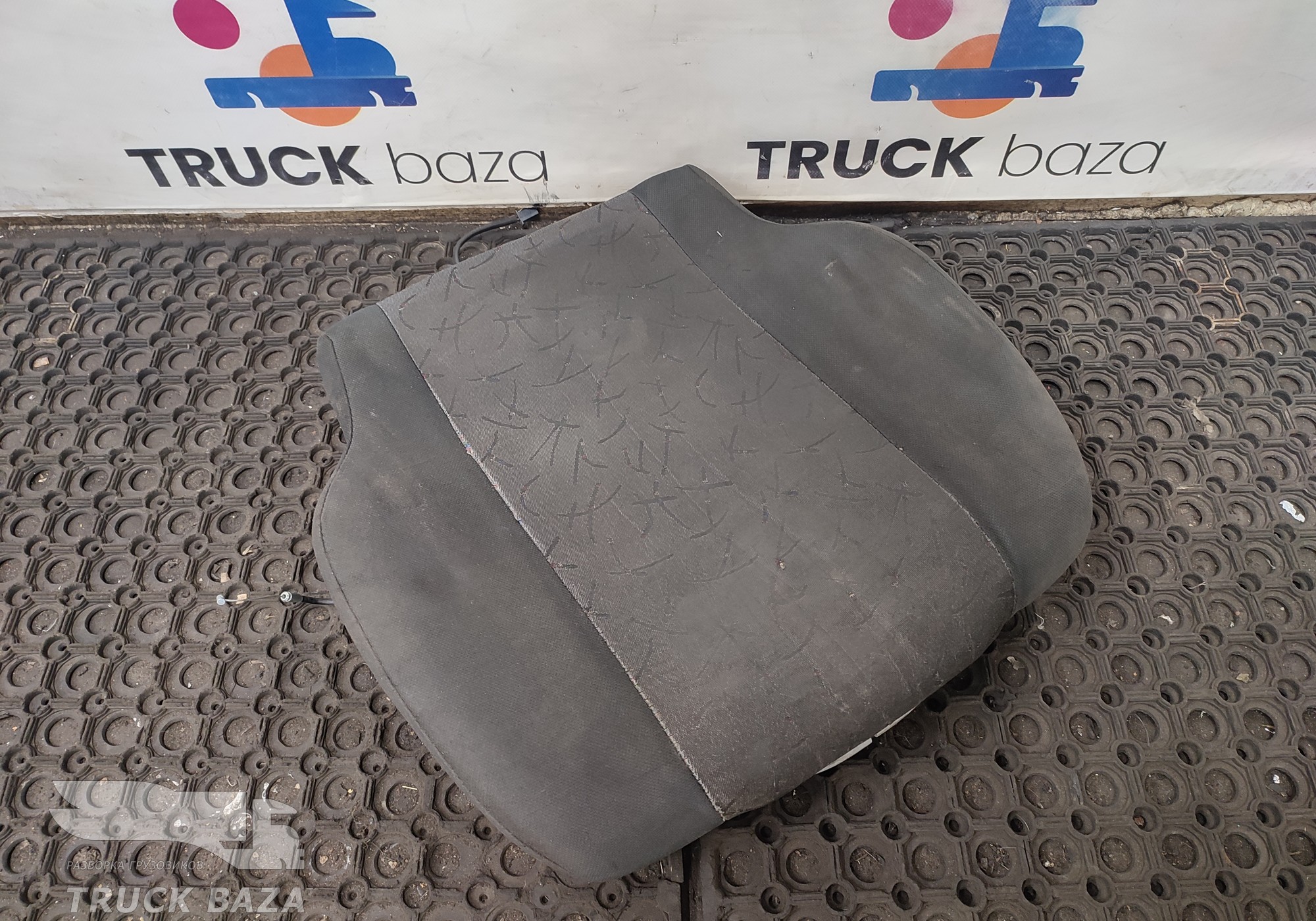 Подушка водительского сиденья для КАМАЗ 5490 (с 2013)