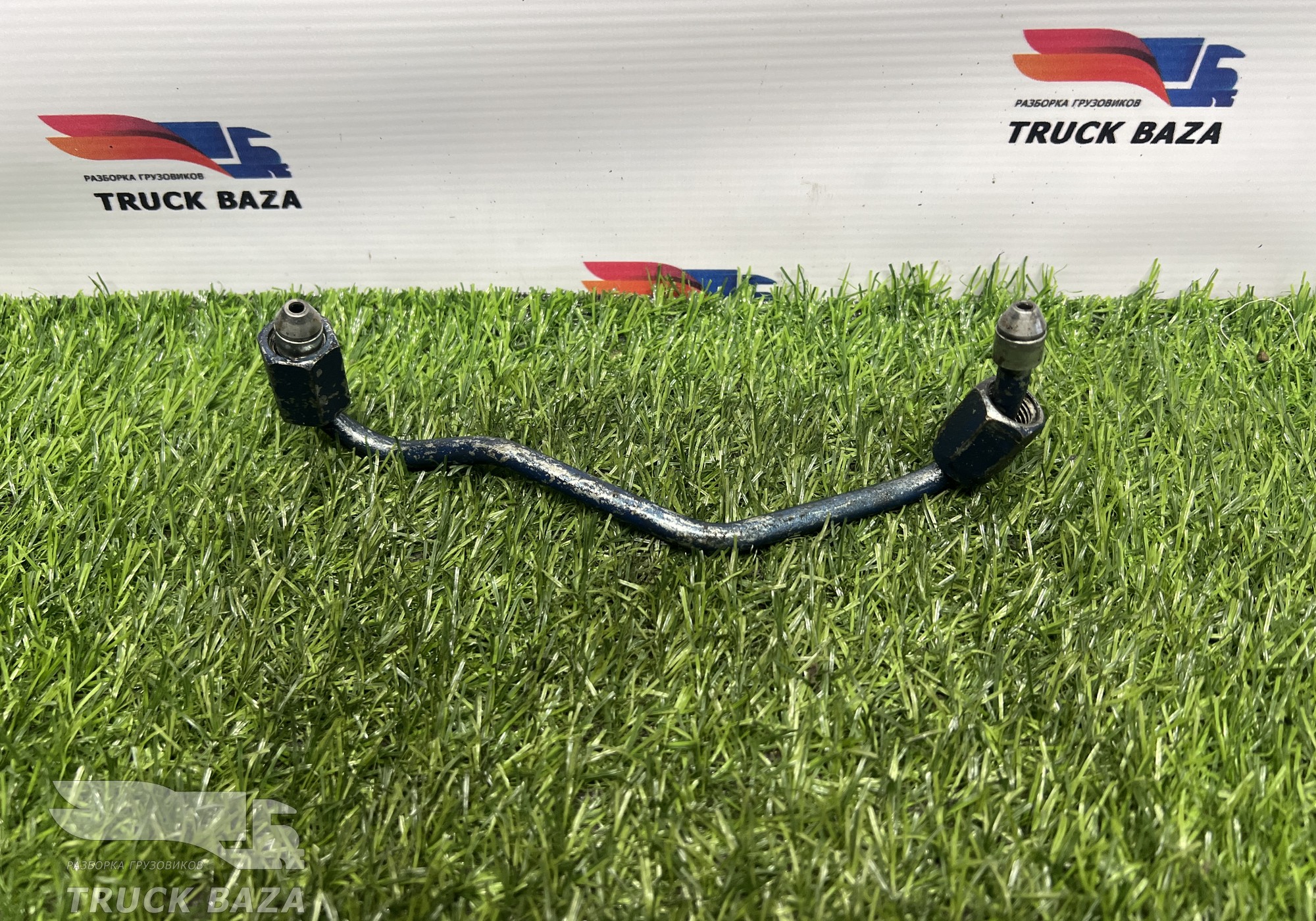 1000101611 Трубка топливная для Shacman X3000 (с 2014)