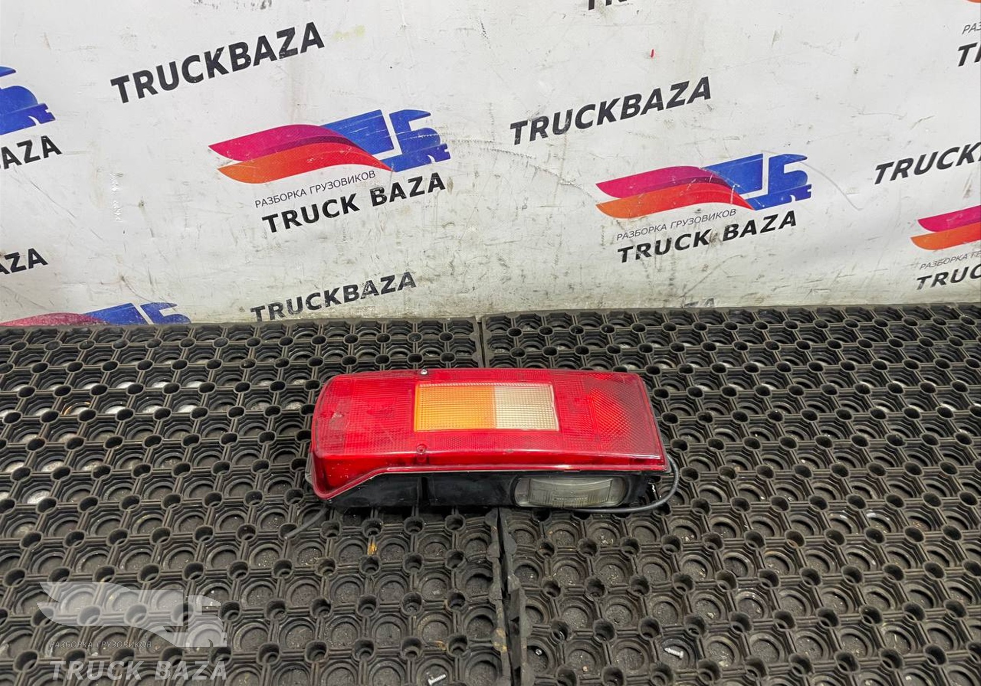 21097448 Фонарь задний левый для Volvo FH 3 (с 2008 по 2012)