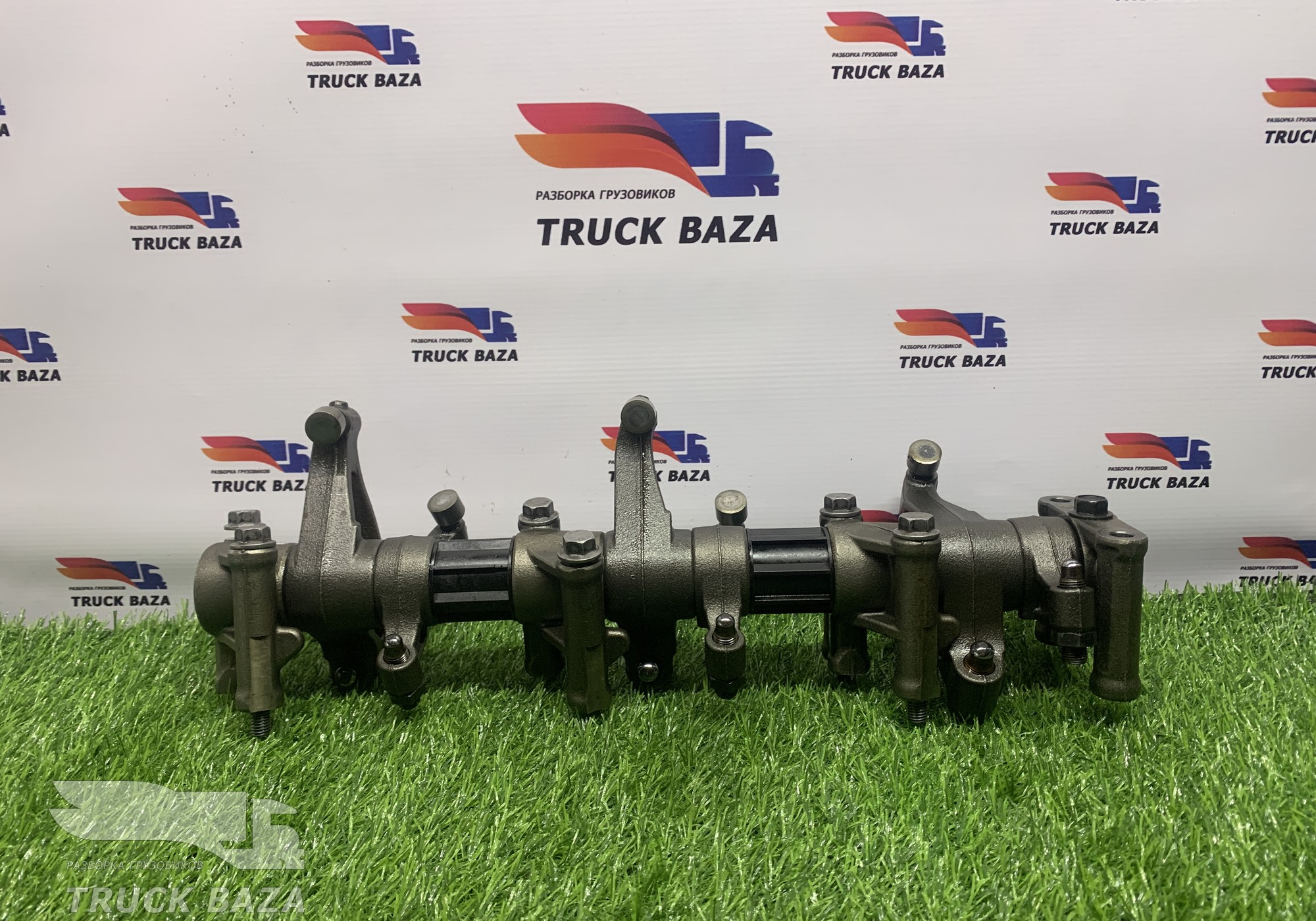 2157846 Вал рокеров для Daf XF106 (с 2012)