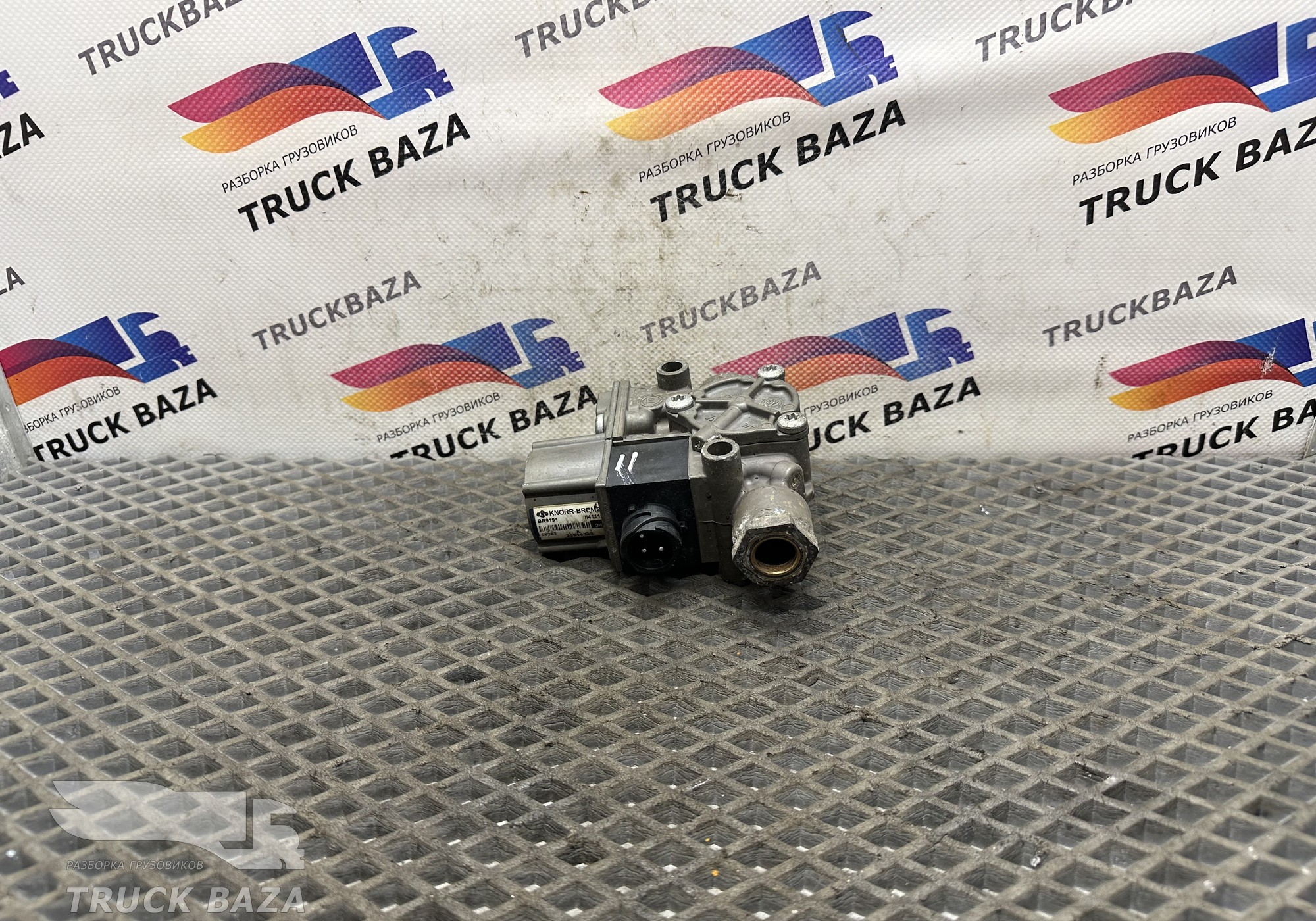 20516342 Кран ABS для Volvo FH 4 (с 2012)