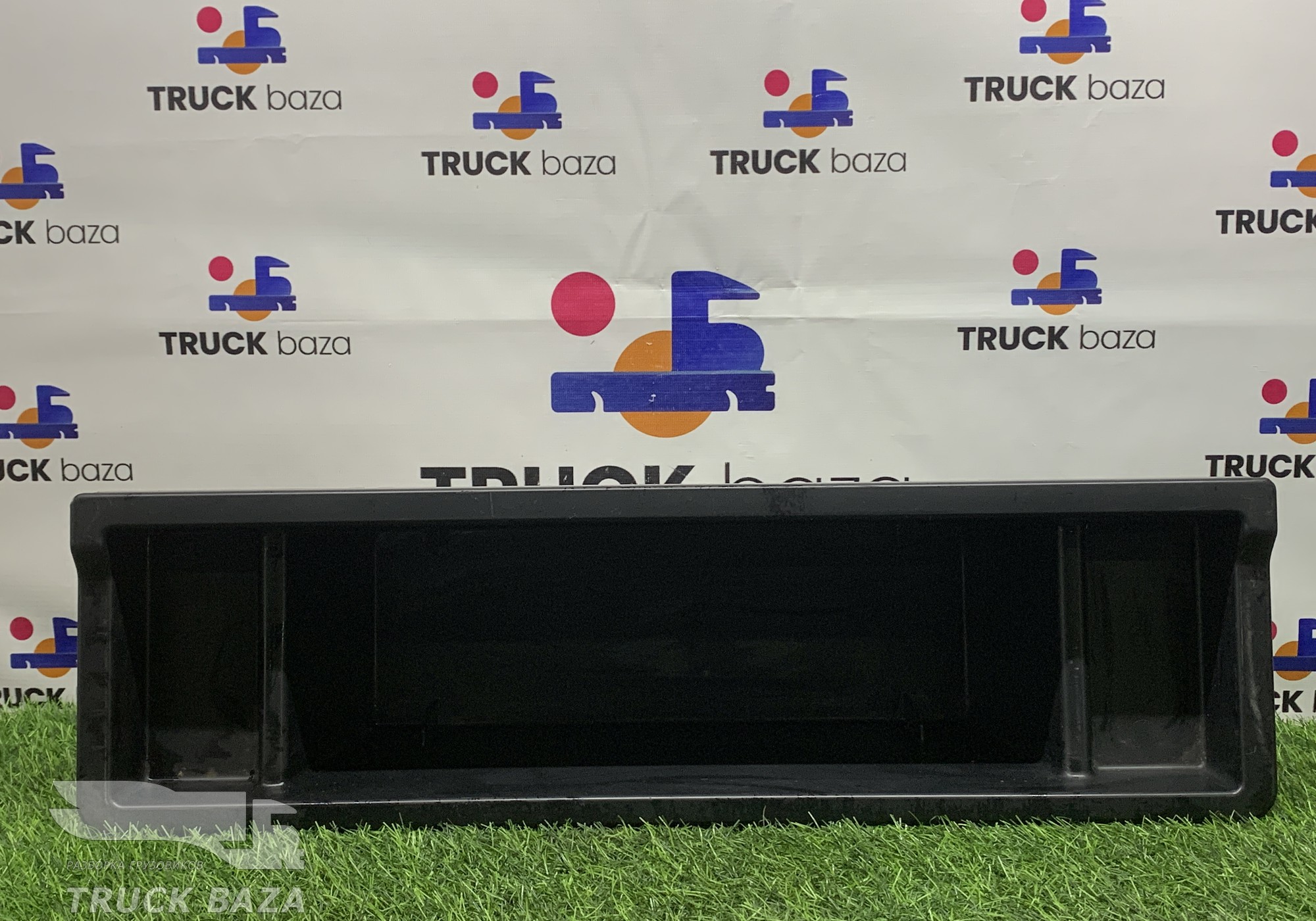 1650721 Ящик вещевой