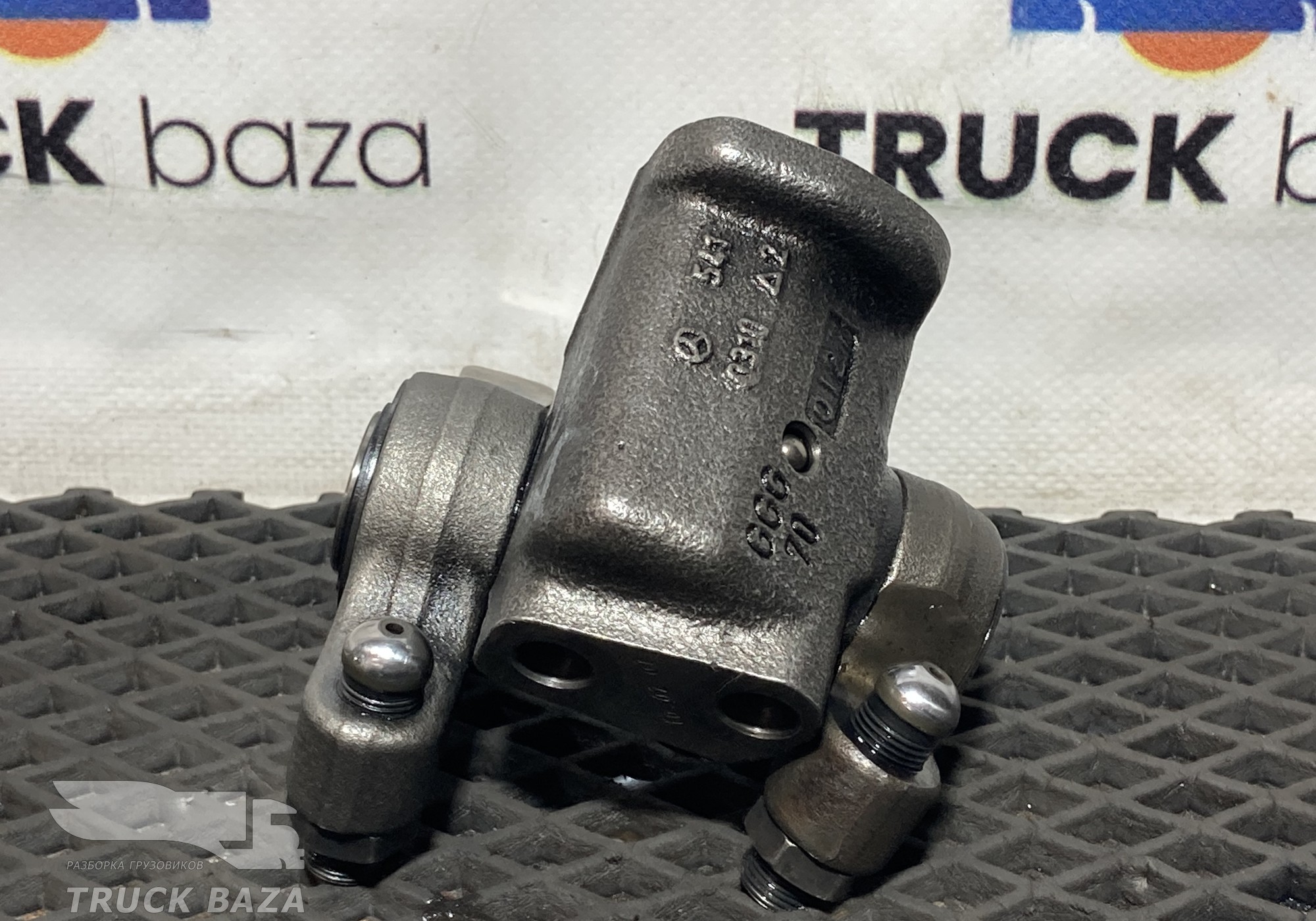 A5410501236 Вал рокера для Mercedes-Benz Axor I (с 2001 по 2004)