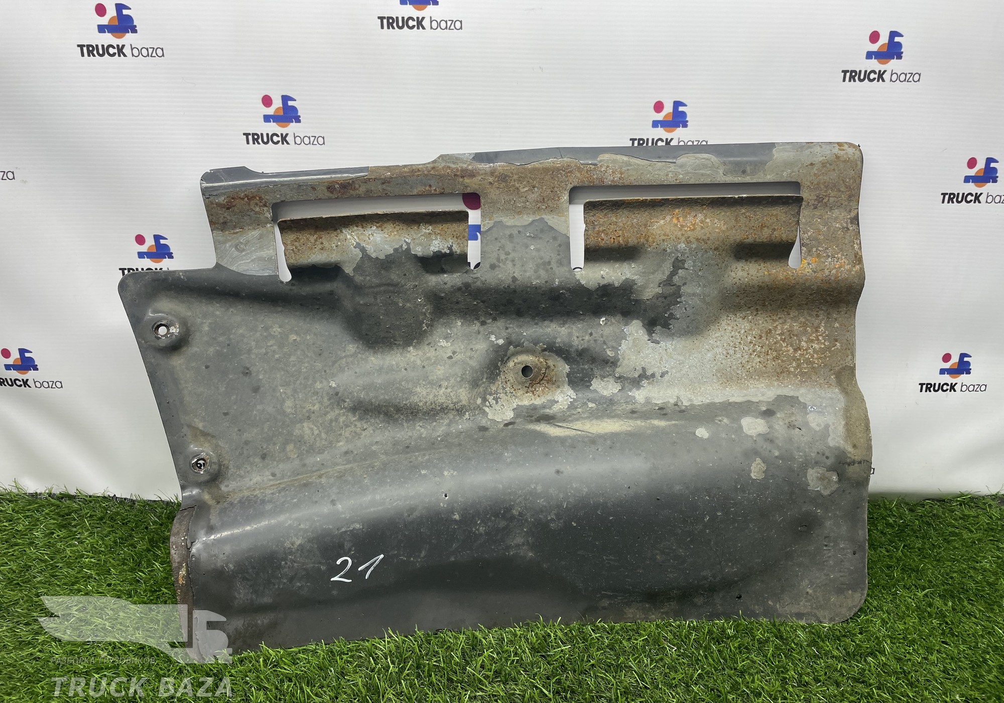 1482415 Локер передний левый