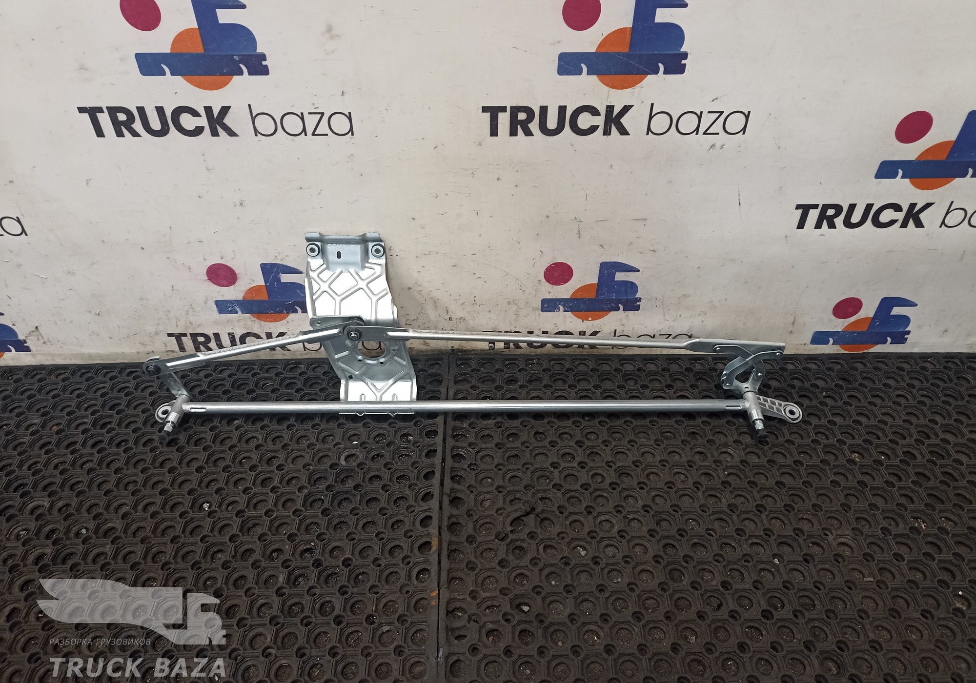 8191758 Трапеция стеклоочистителей для Volvo FH 2 (с 2002 по 2008)