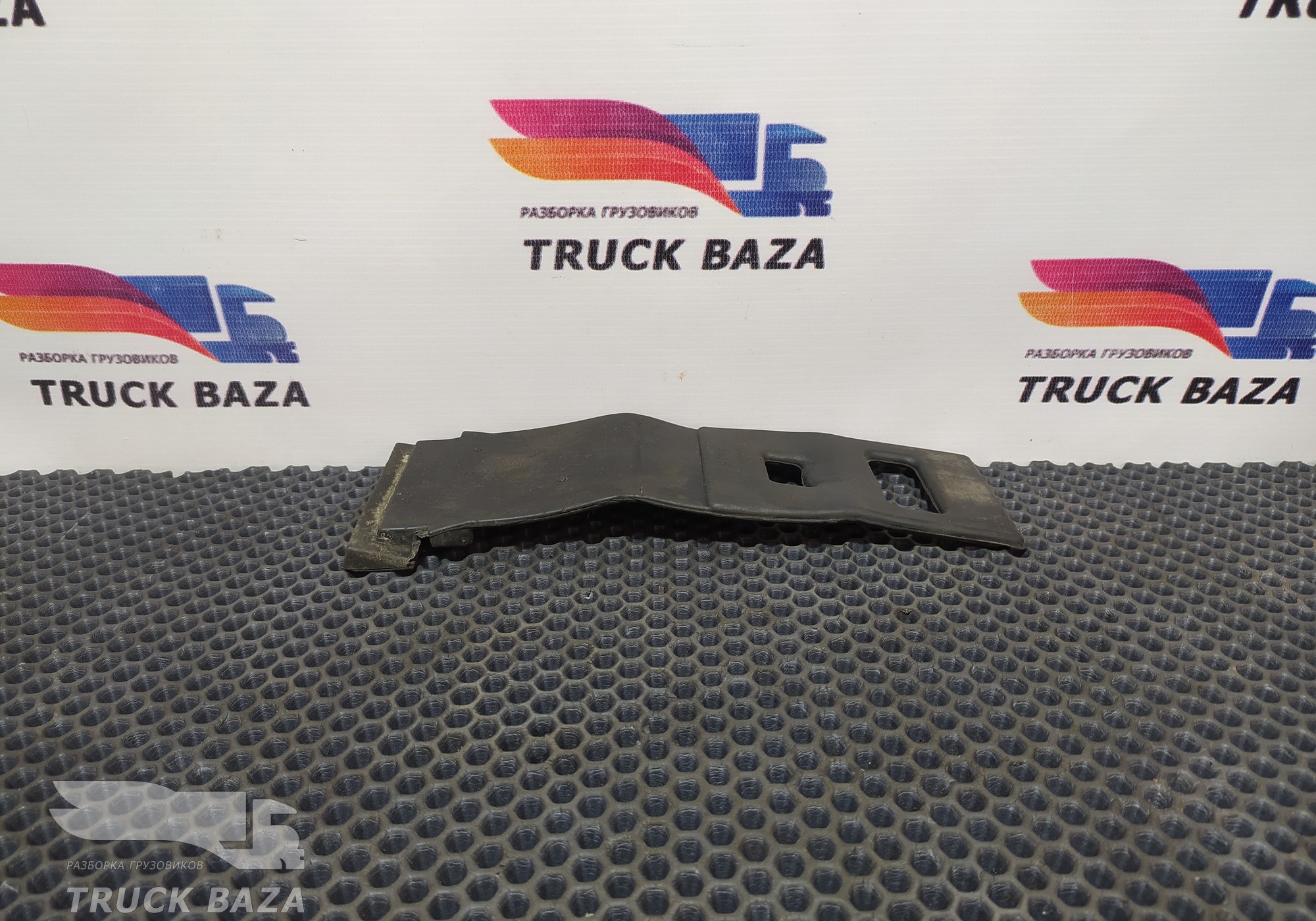 9415220167 Держатель крепления крыла заднего для Mercedes-Benz Axor I (с 2001 по 2004)