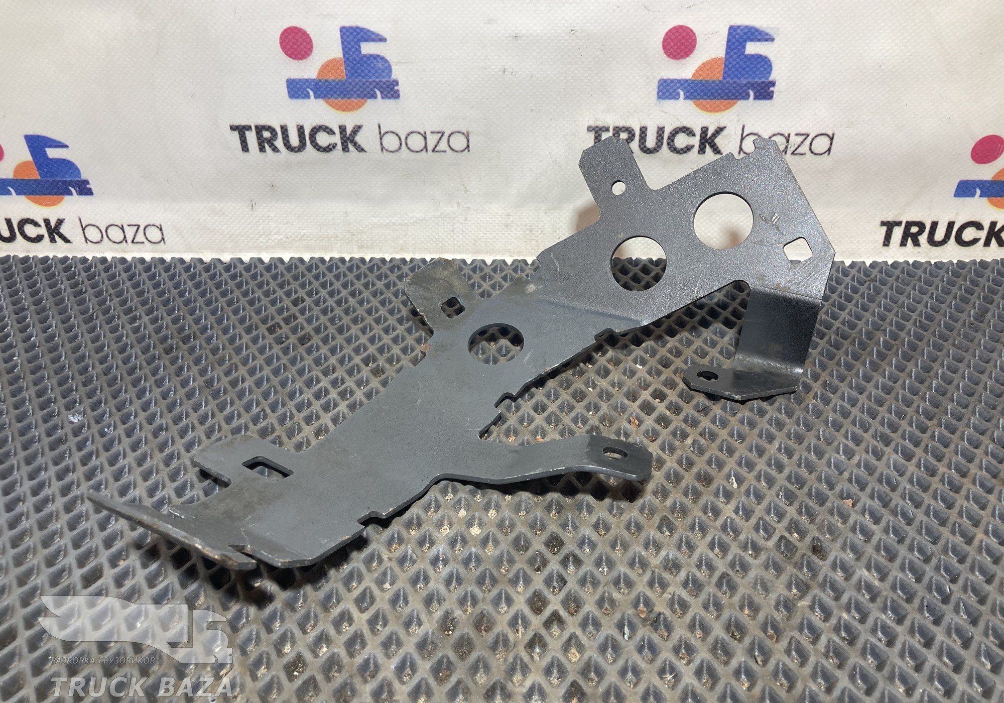 9614294670 Кронштейн проводки для Mercedes-Benz Actros New Actros MP4 (с 2011)