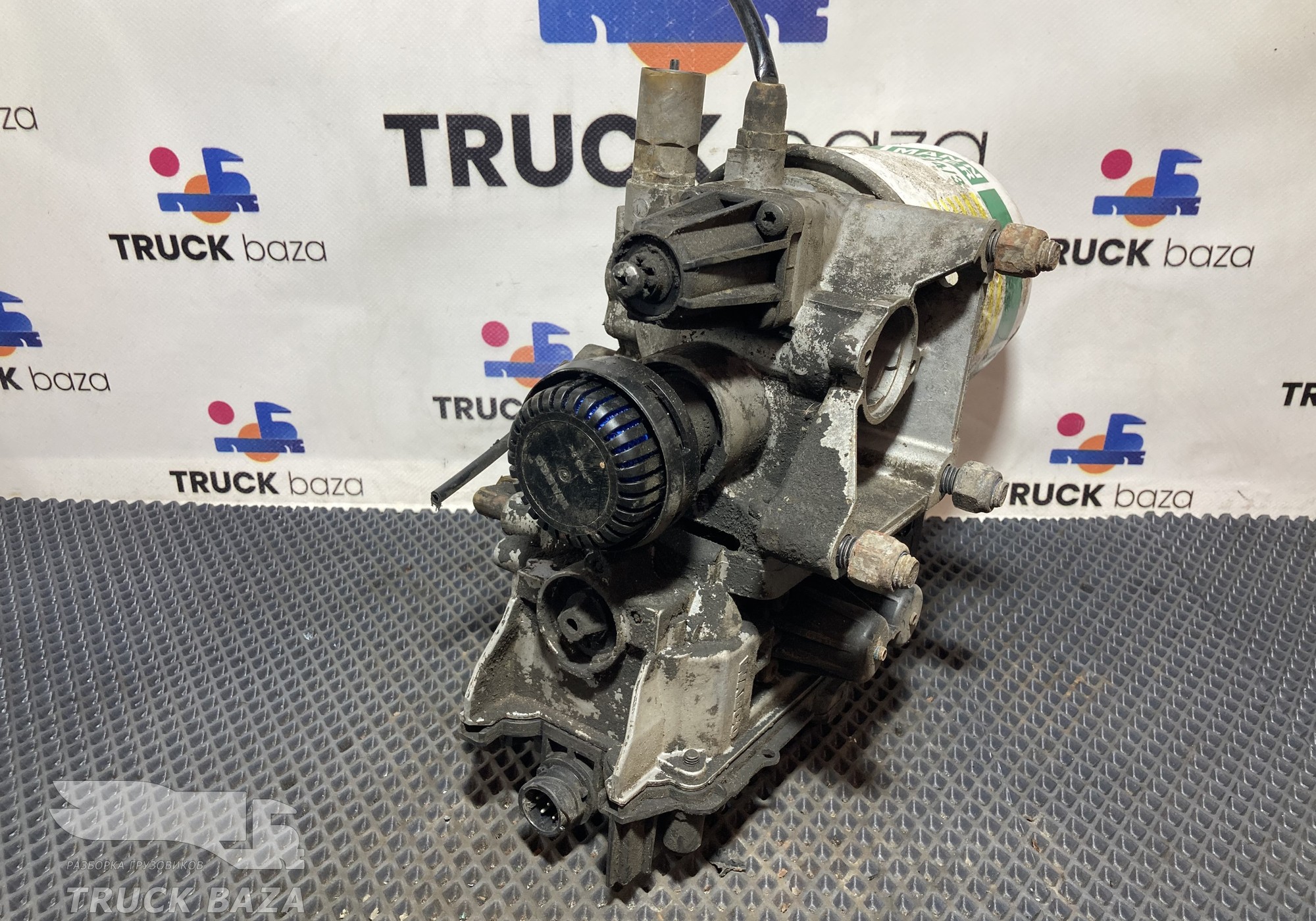 1796163 Осушитель воздуха