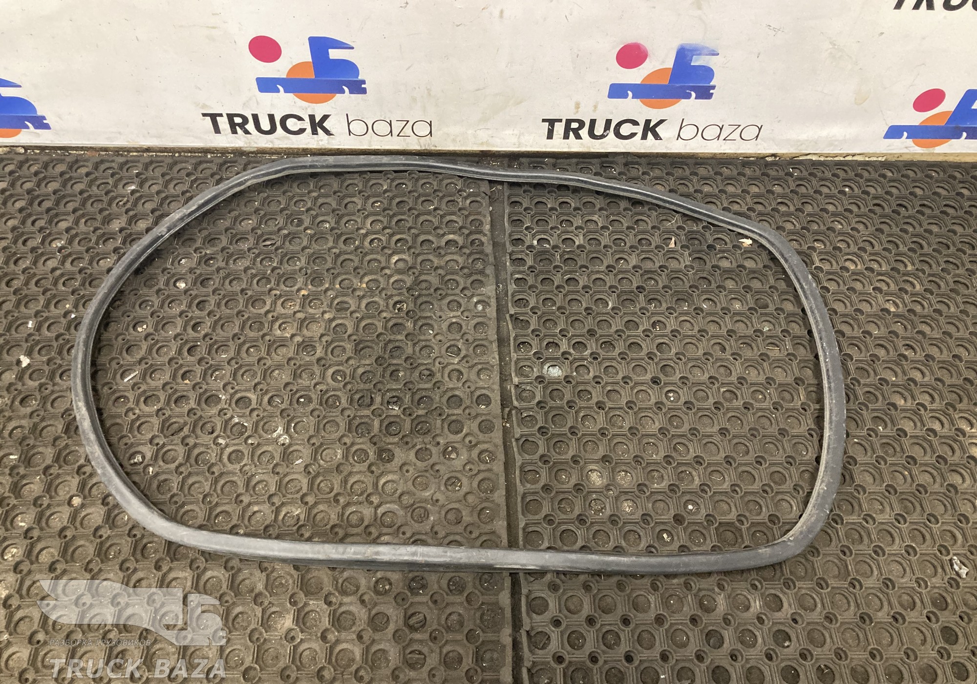 81626510090 Уплотнитель стекла двери для Man TGX I (с 2007)