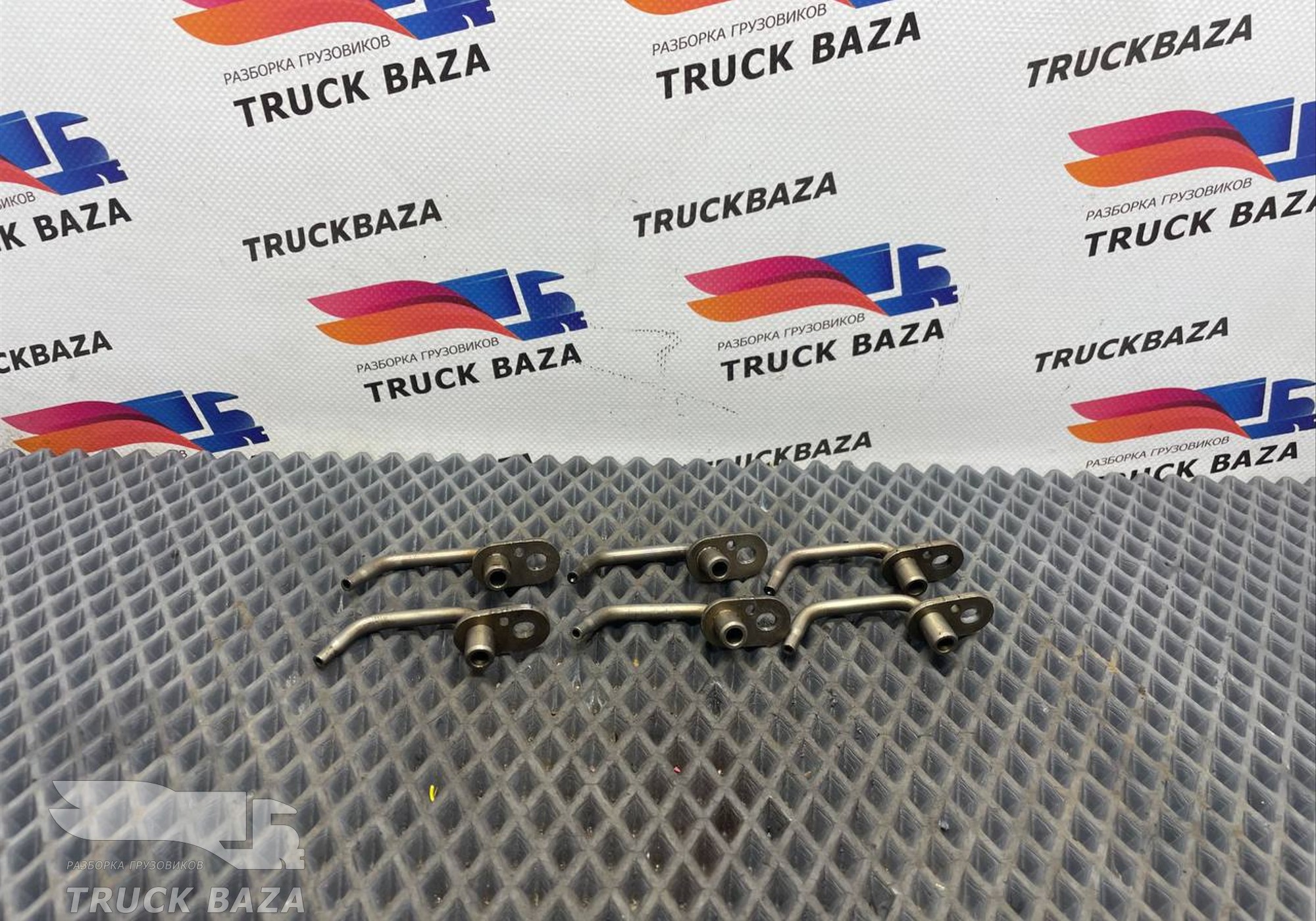 51016010017 Форсунка масляная (комплект) для Man TGX II (с 2012)