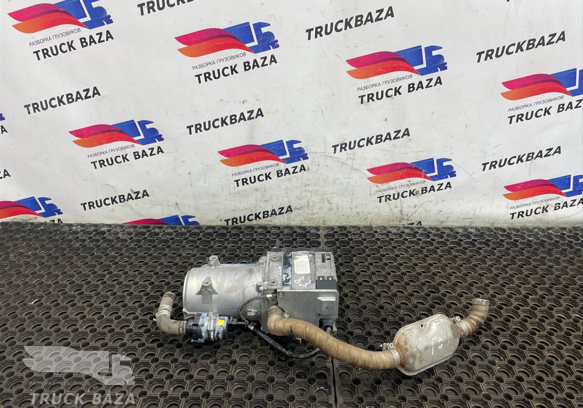 225304001001 Предпусковой подогреватель Eberspacher Hydronic M-2 9,5 kW для Ford F-MAX (с 2018)