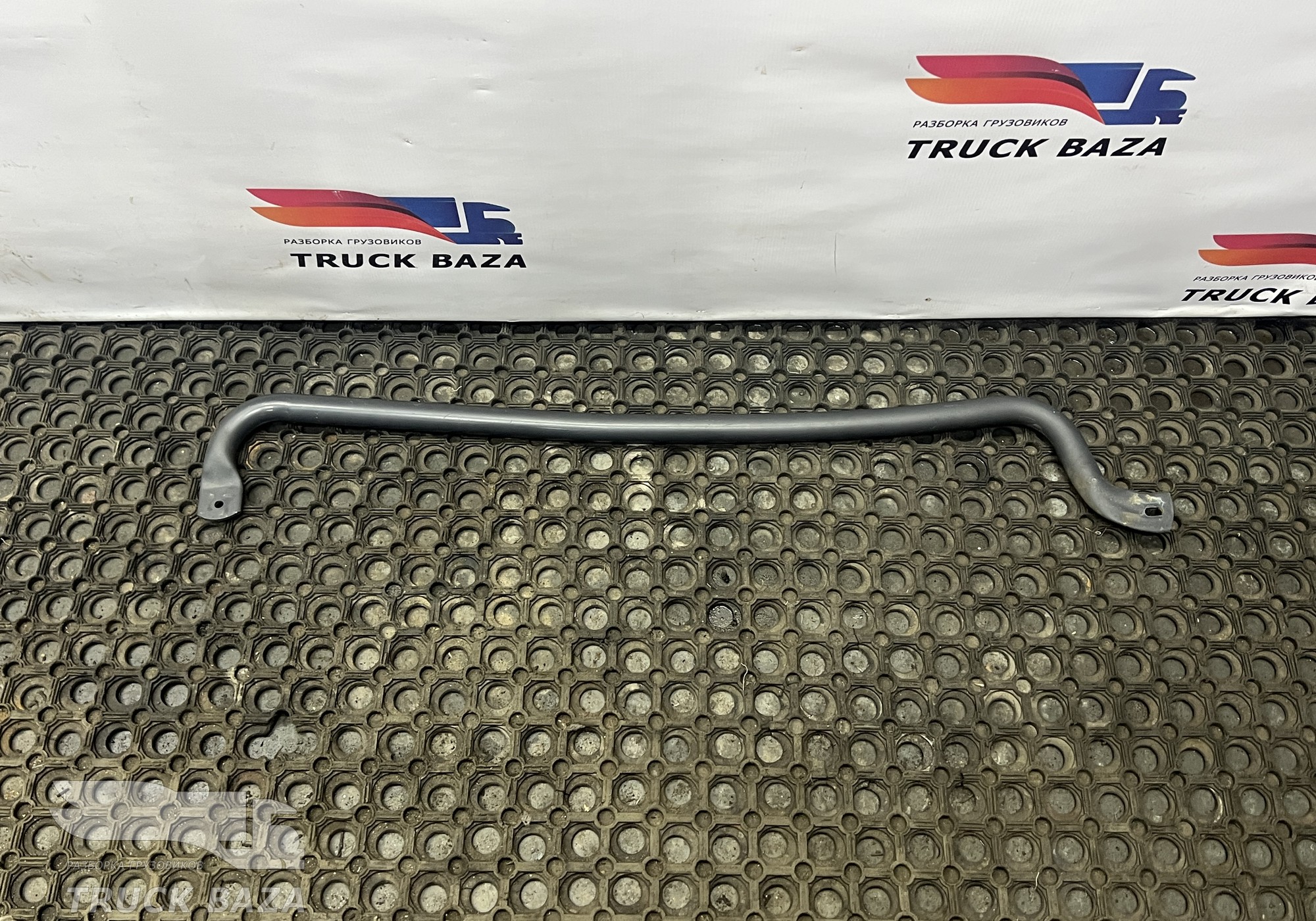 7482509979 Поручень кабины передний левый для Renault T (с 2013)