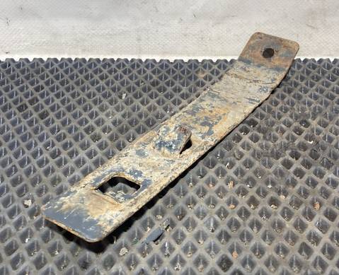 1383520 Кронштейн крыла заднего для Scania