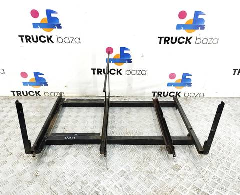 1683977 Кронштейн холодильника для Daf XF105 (с 2005)