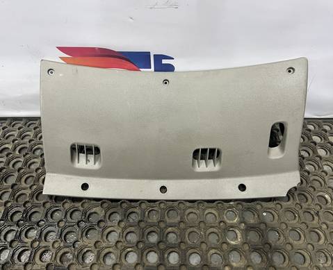 1652268 Накладка на торпедо для Daf