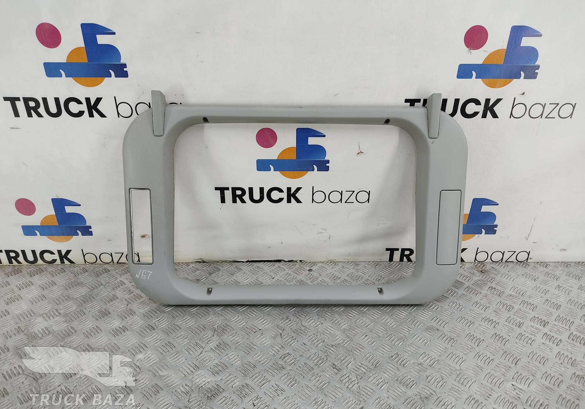 81629410090 Накладка люка для Man TGA