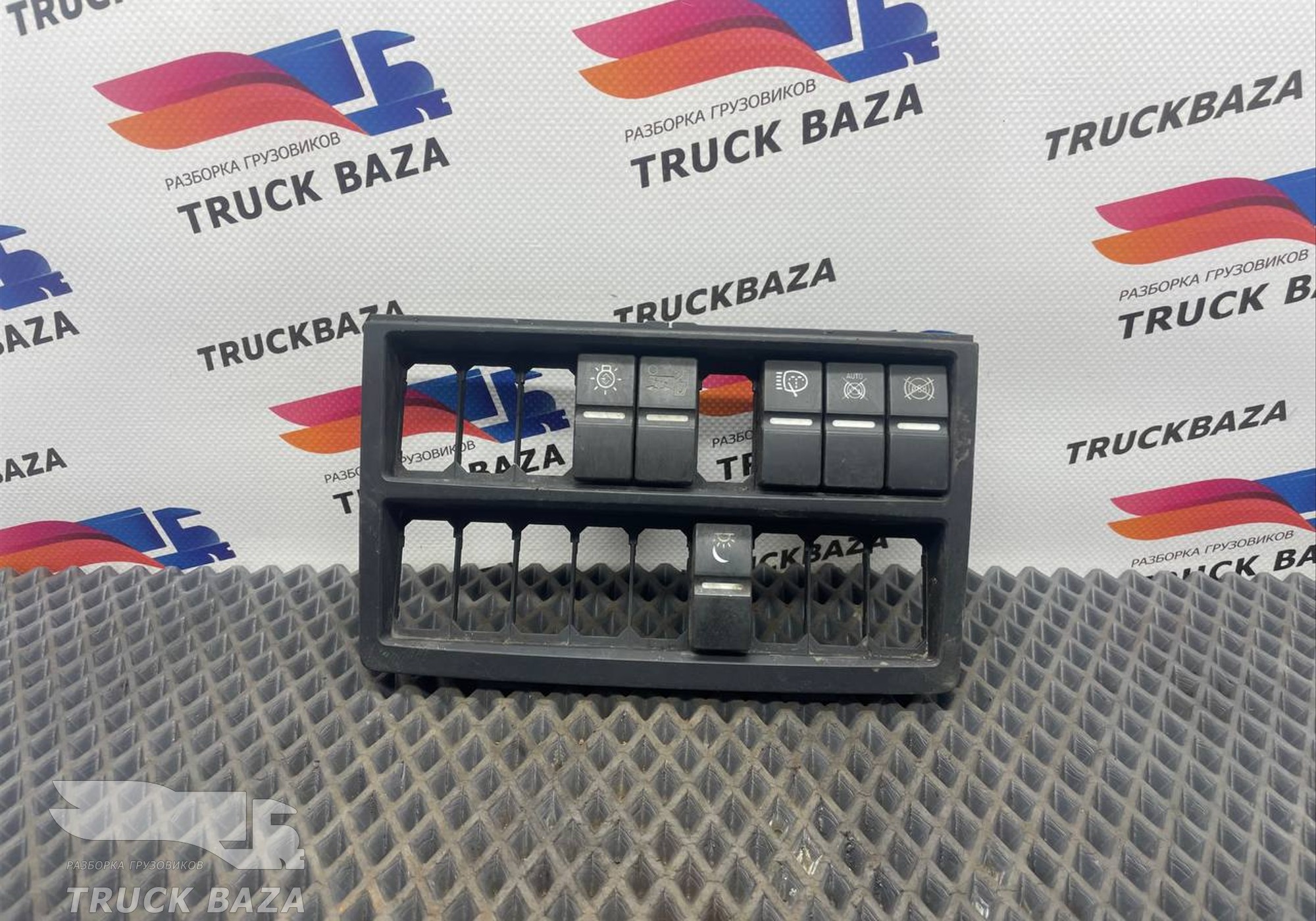 81255030321 Лот кнопок 6 шт для Man TGA (с 2000 по 2007)