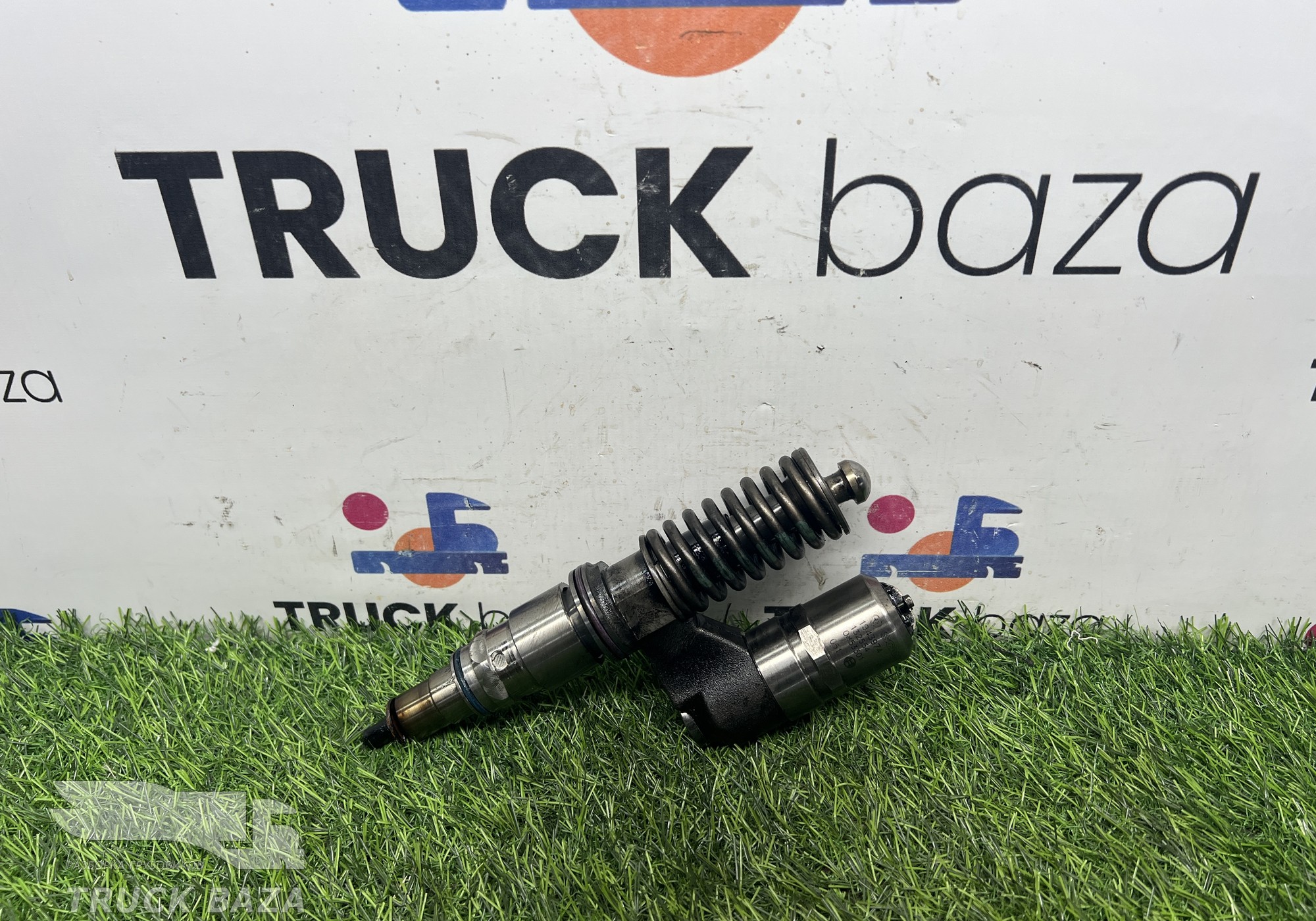 1943974 Форсунка топливная