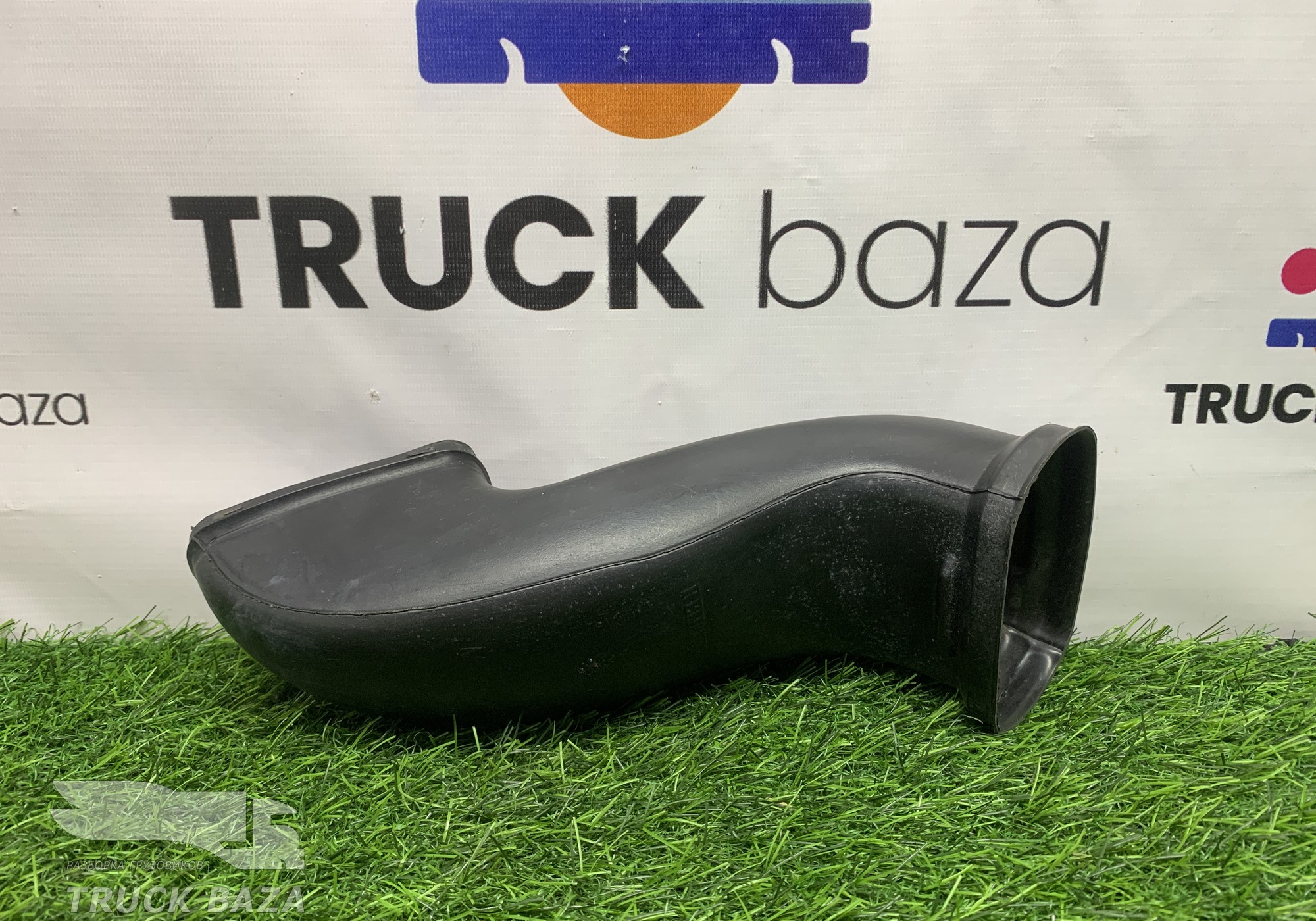 5010290076 Воздуховод отопителя