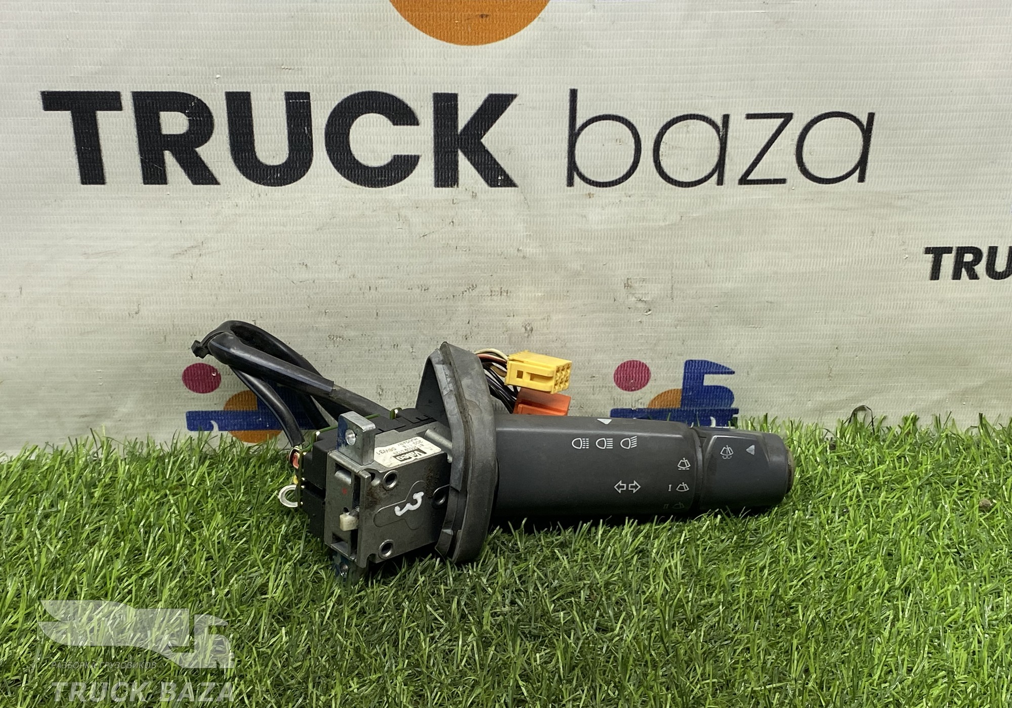 81255090123 Переключатель подрулевой света и стеклоочистителя