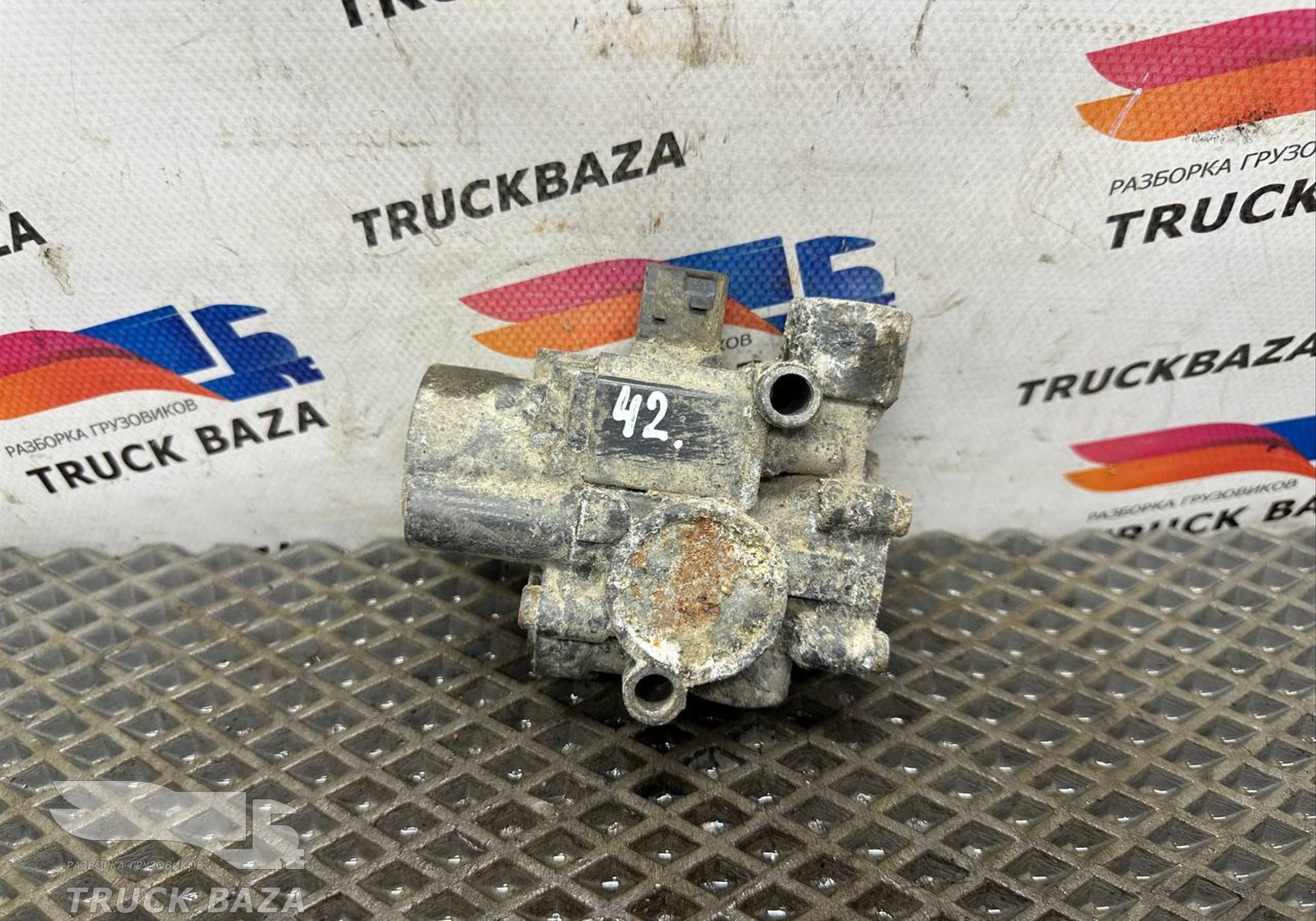 0054299244 Кран тормозной ABS для Mercedes-Benz Actros New Actros MP4 (с 2011)