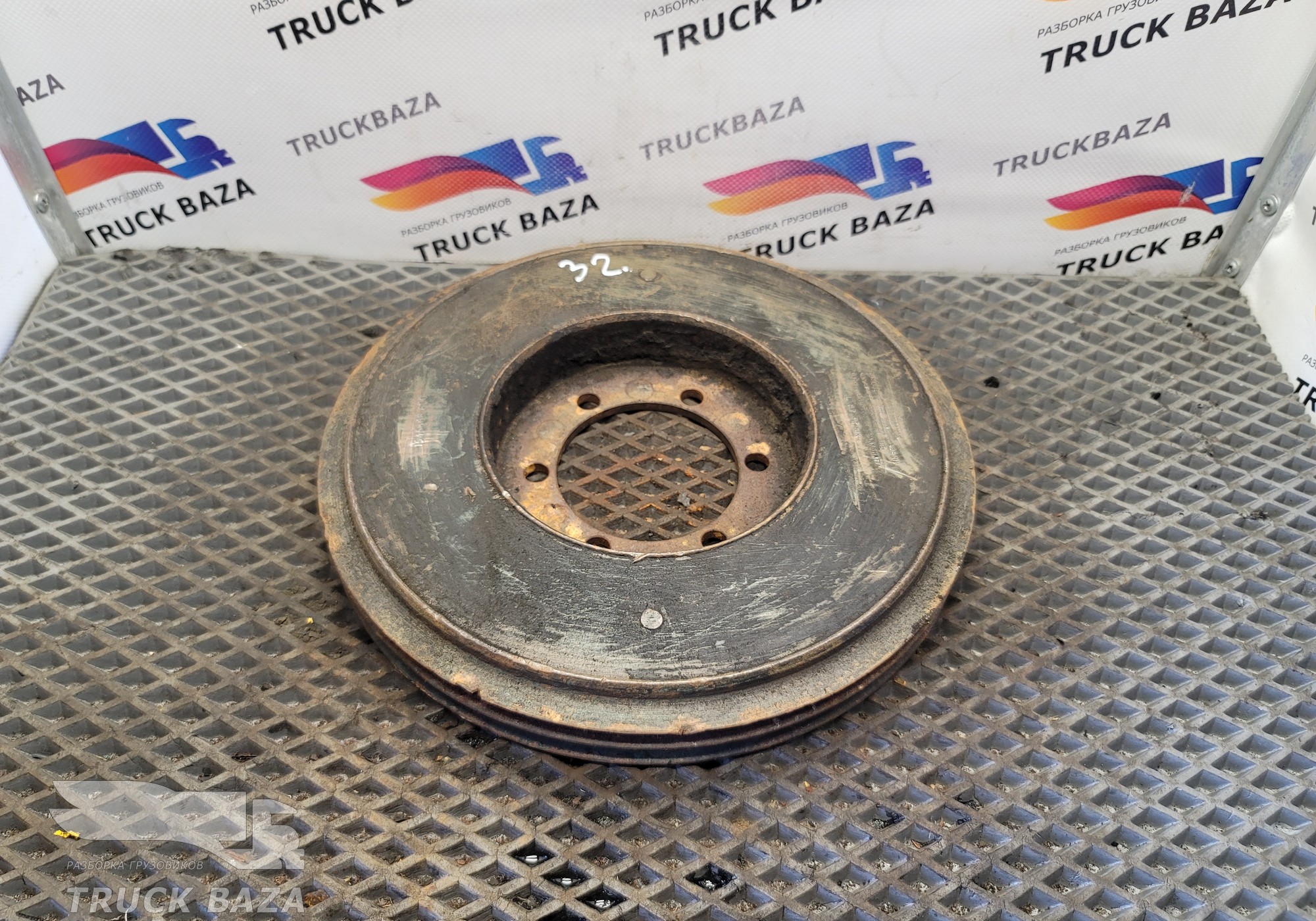 1545668 Демпфер коленвала для Volvo F F12 (с 1977 по 1994)